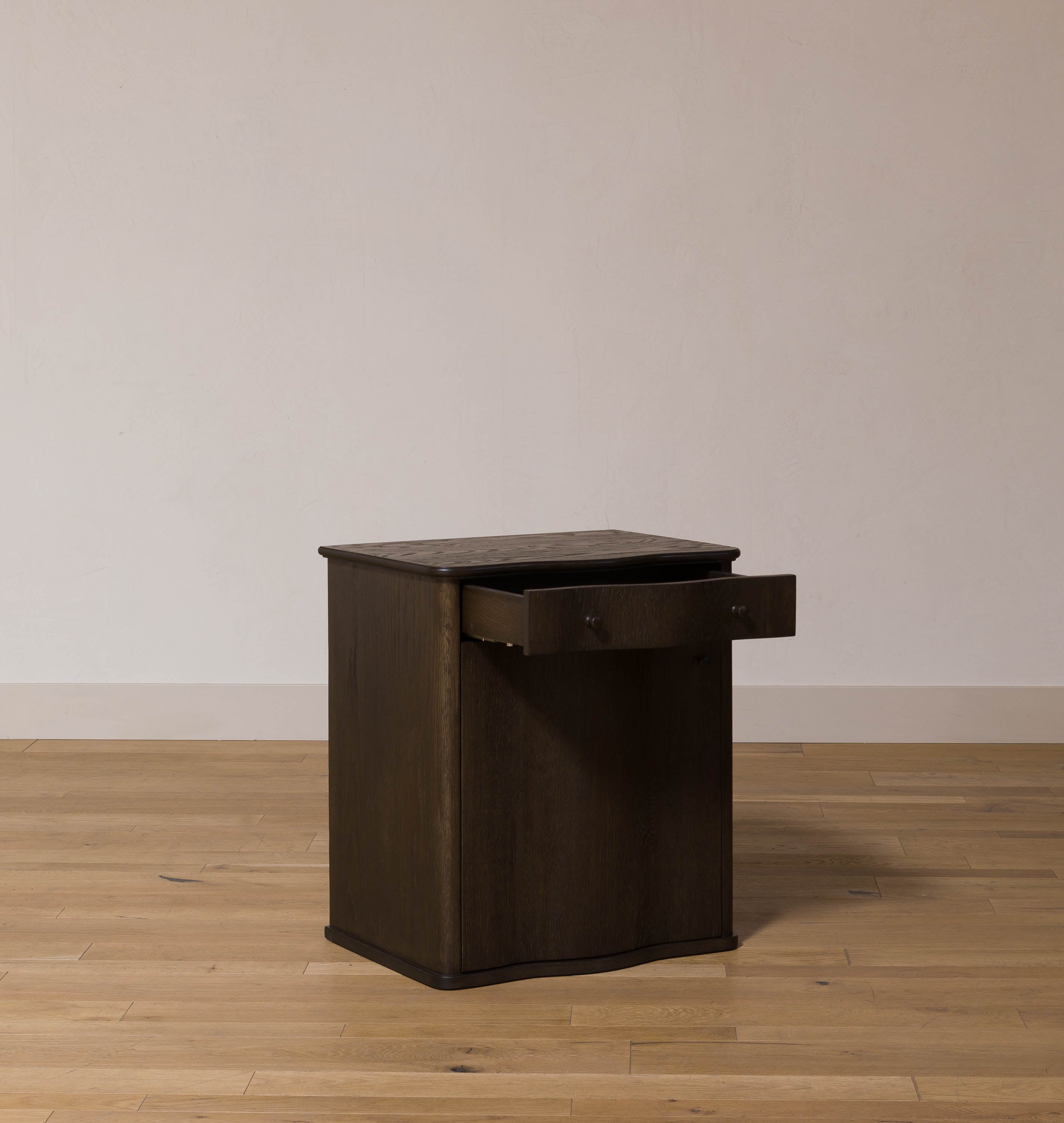 Amber Interiors - Wesleigh Nightstand