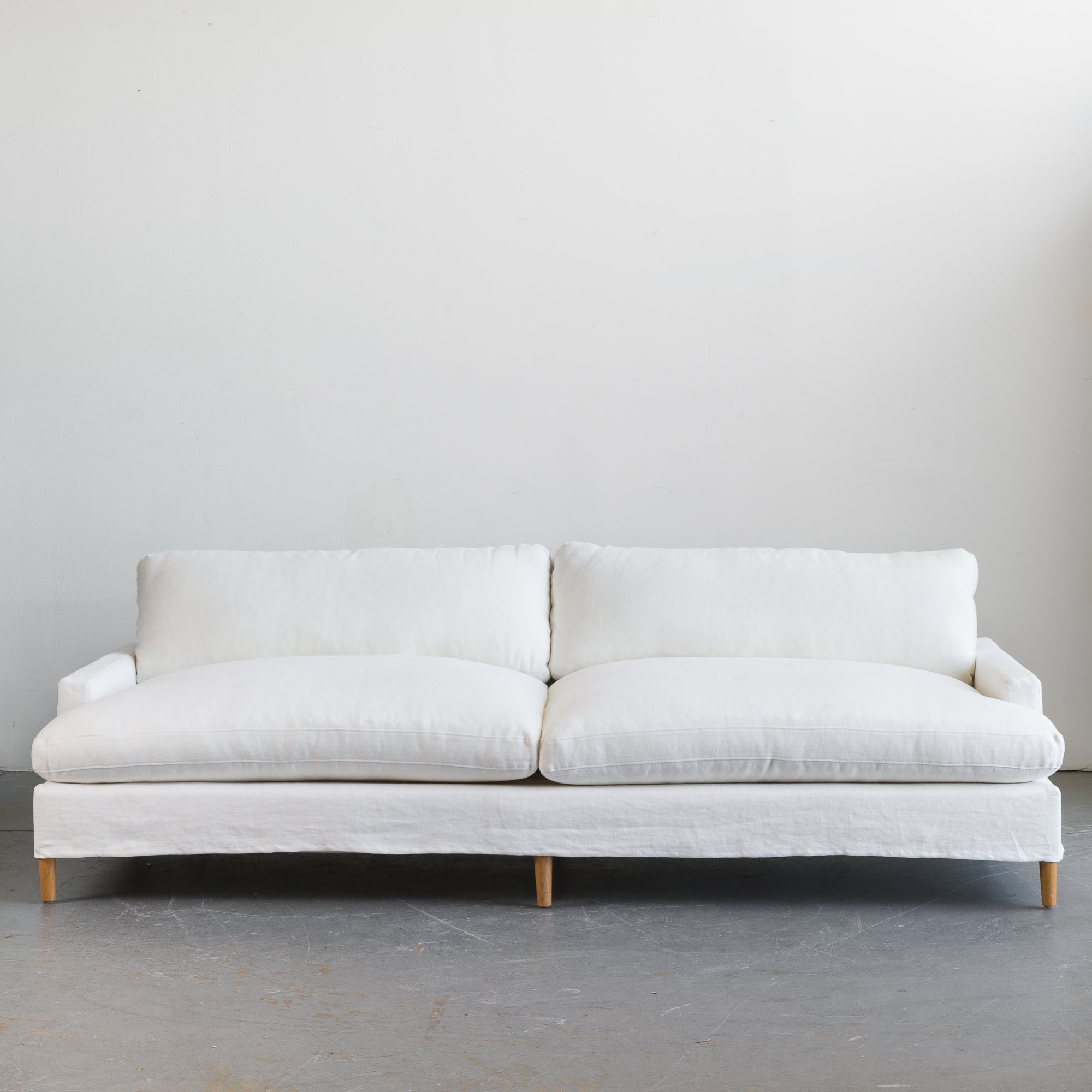 Amber Interiors - Billie Slipcovered Sofa