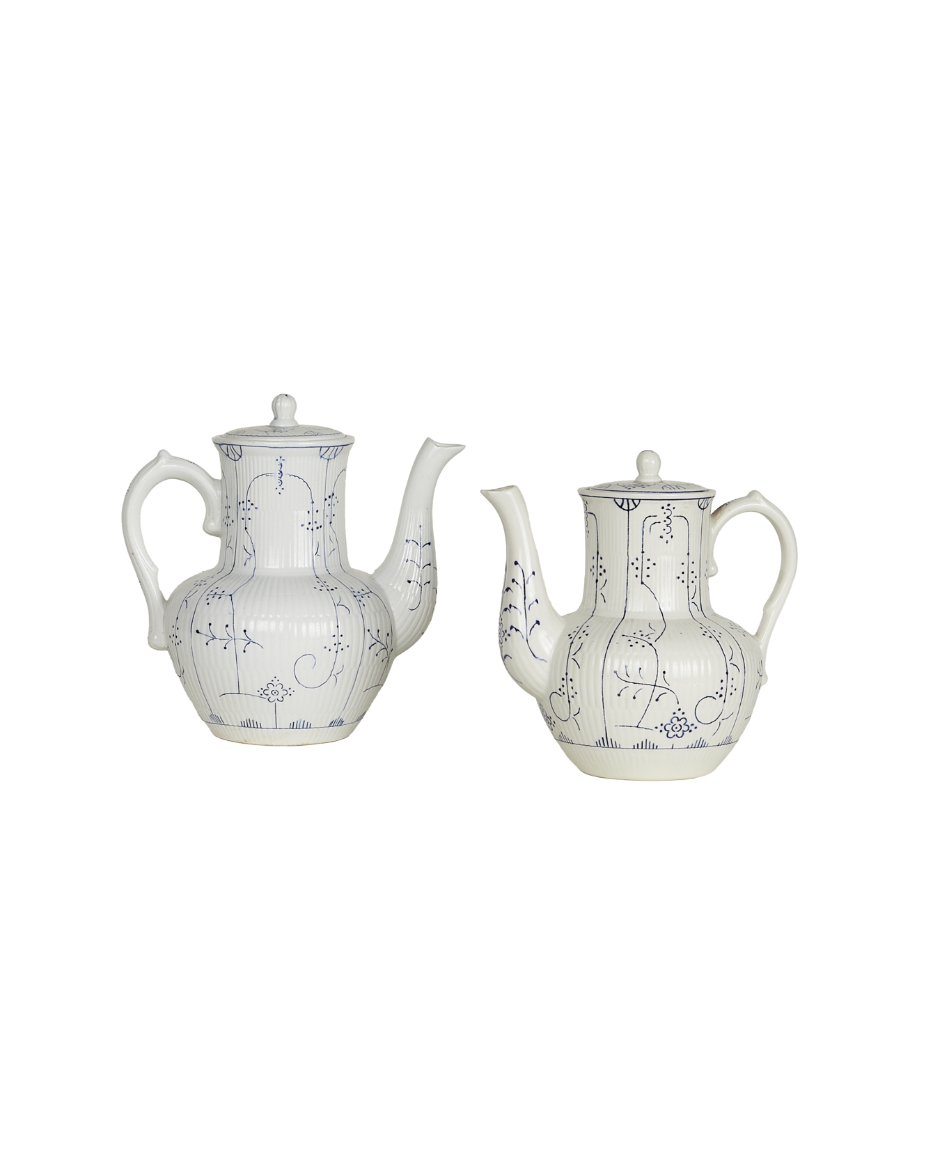 Olive Ateliers - Royal Boch Tea Pot - Blue Floral