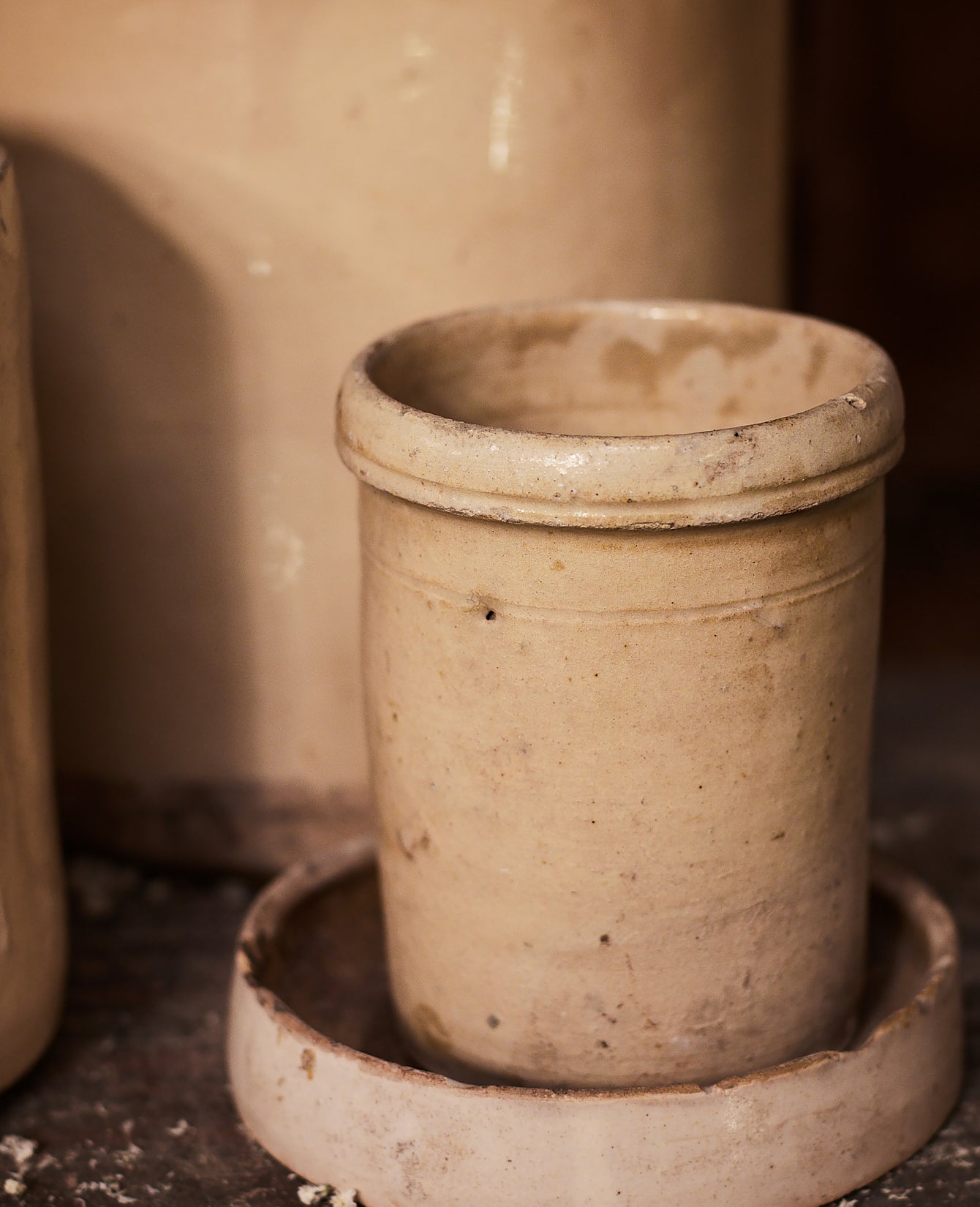 Olive Ateliers - Puglia Jar - Avorio Glaze