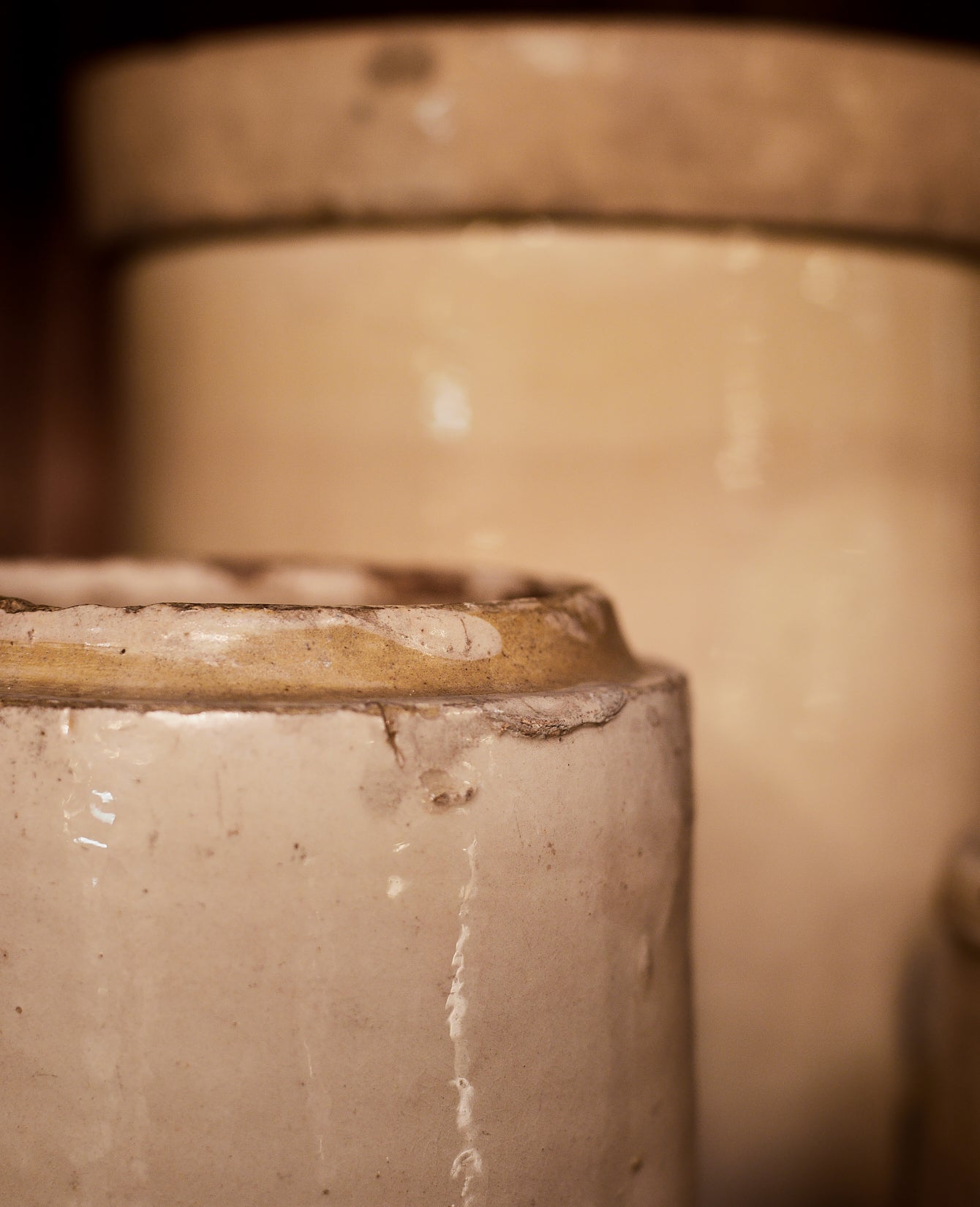 Olive Ateliers - Puglia Jar - Avorio Glaze