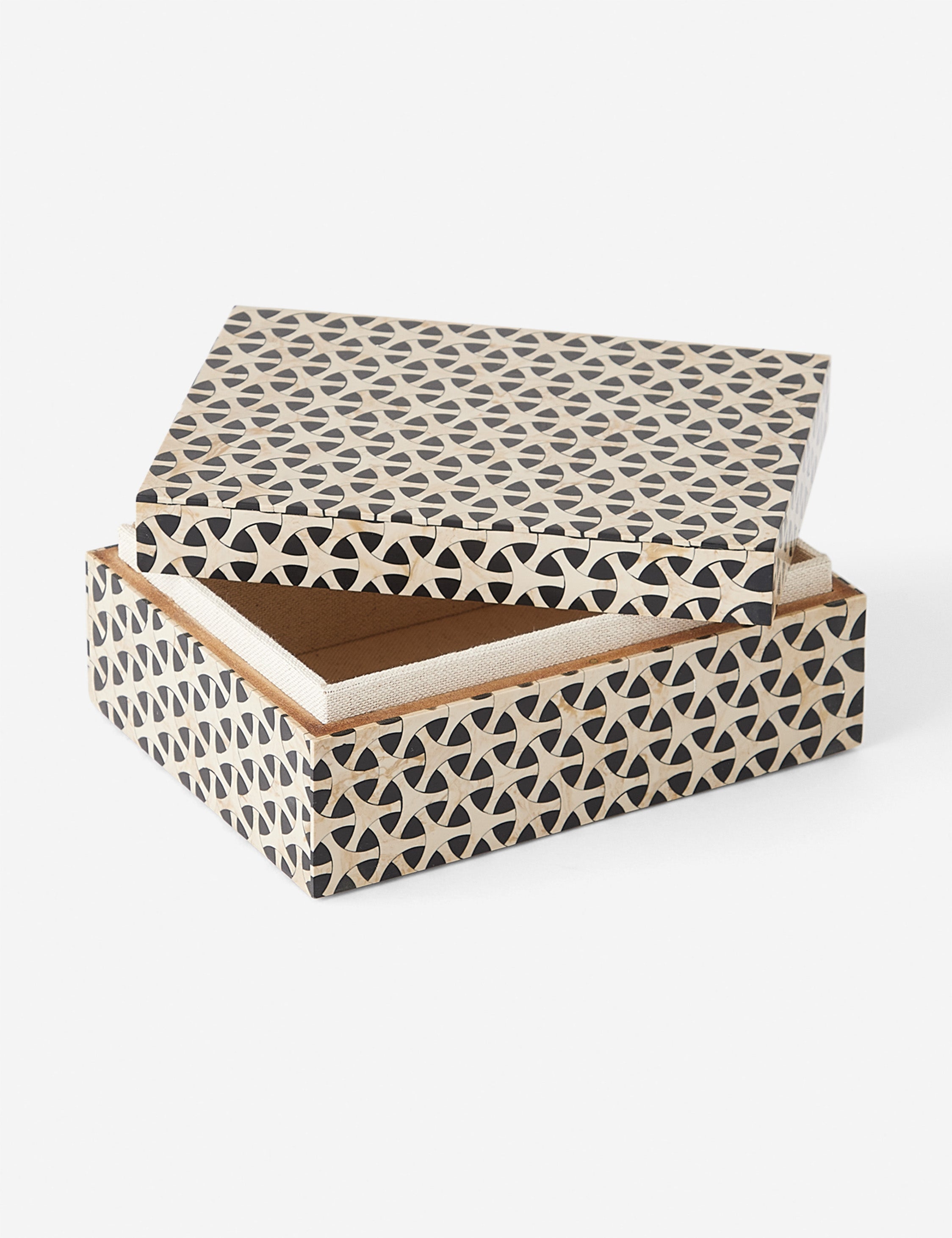 Lulu and Georgia - Gerzon Box