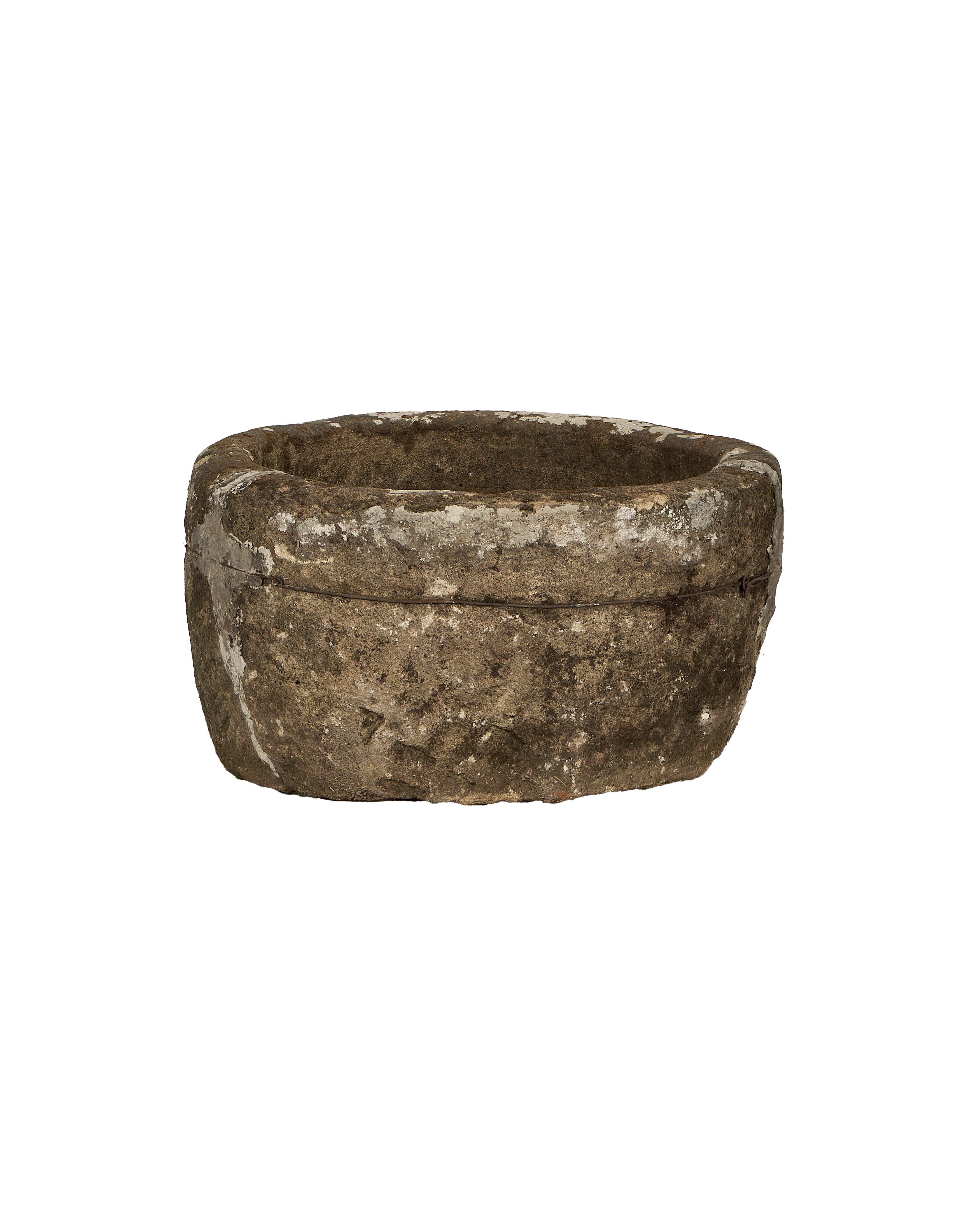 Olive Ateliers - Limestone Trough - Round