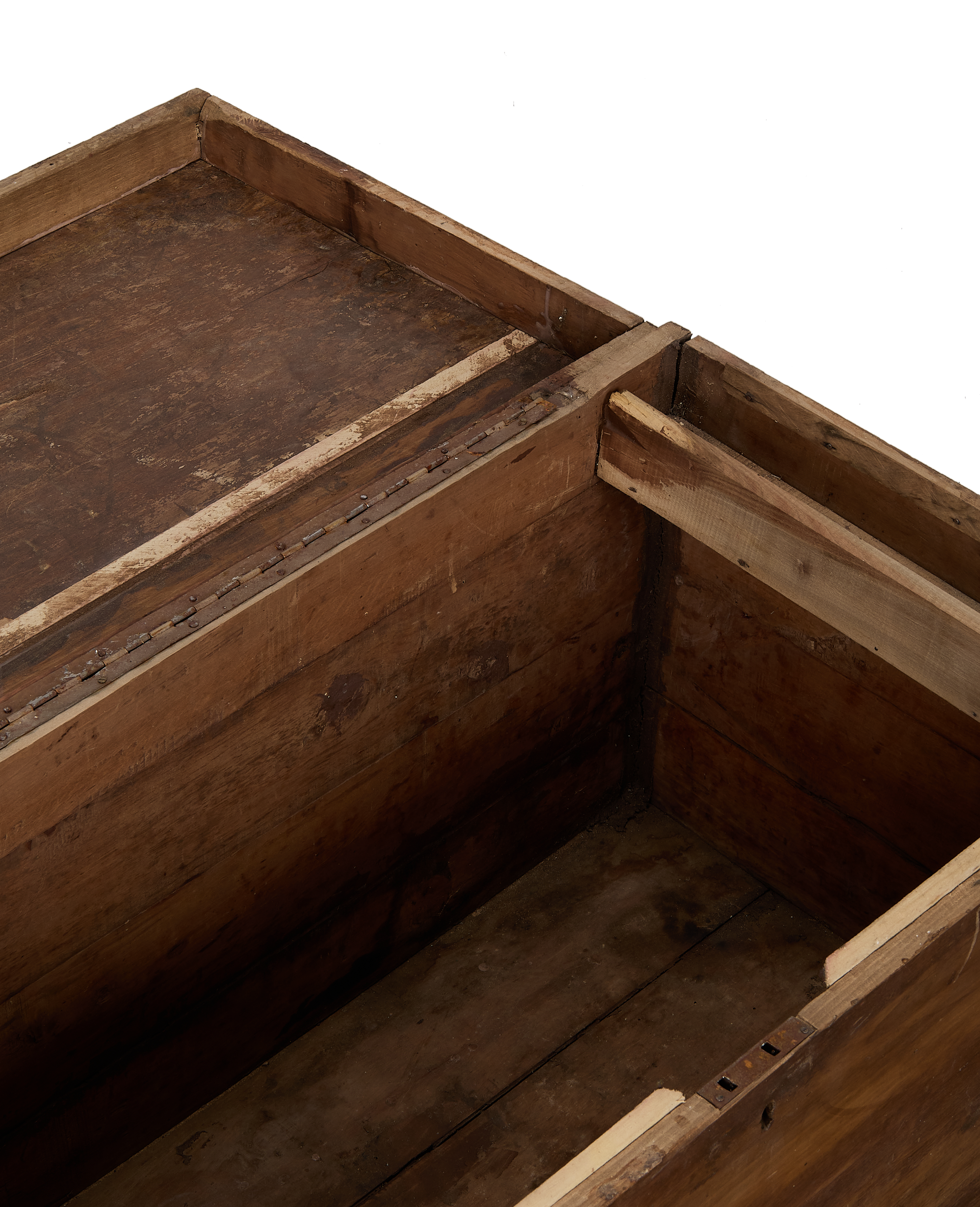 Olive Ateliers - Wood Chest