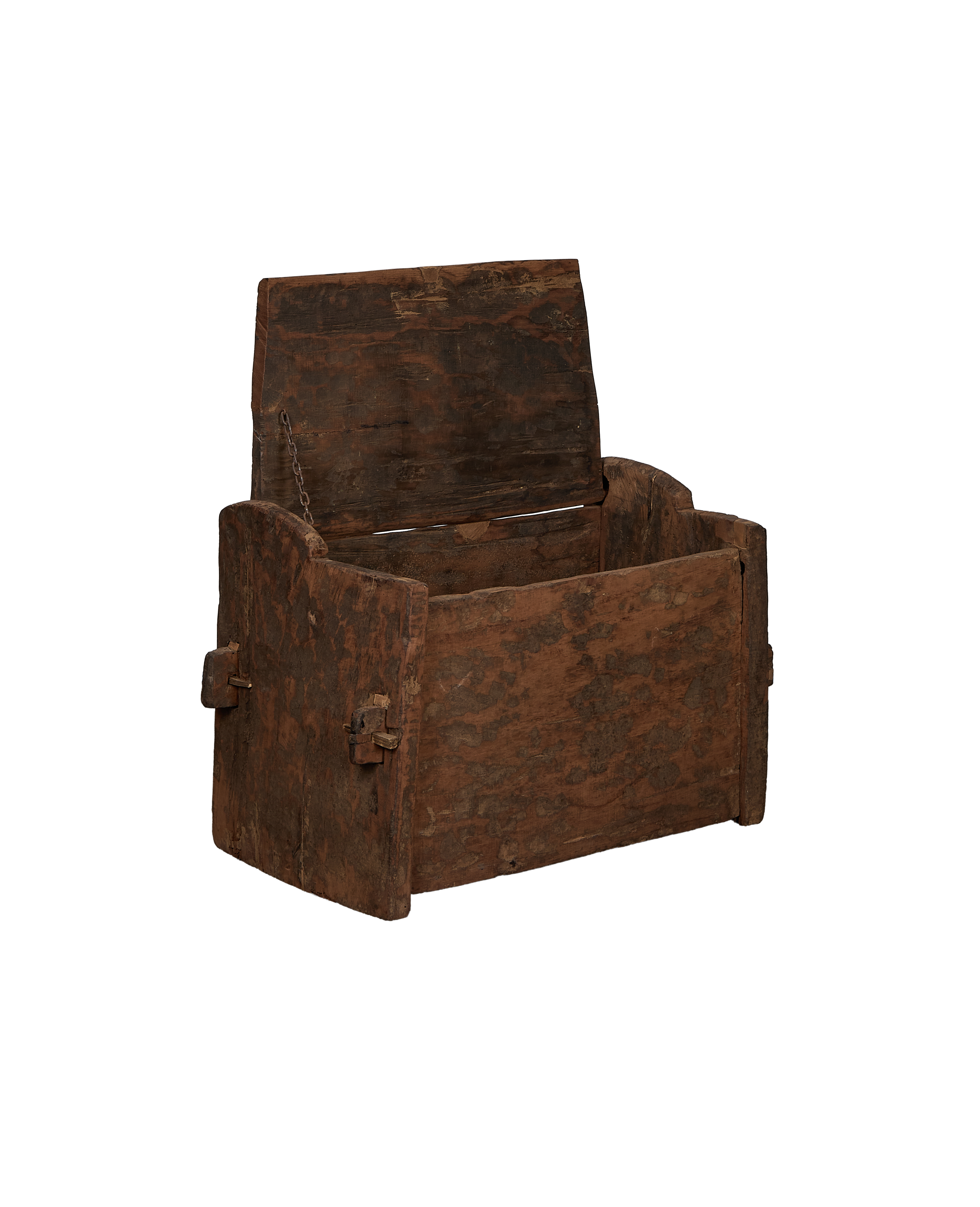 Olive Ateliers - Himachal Chest