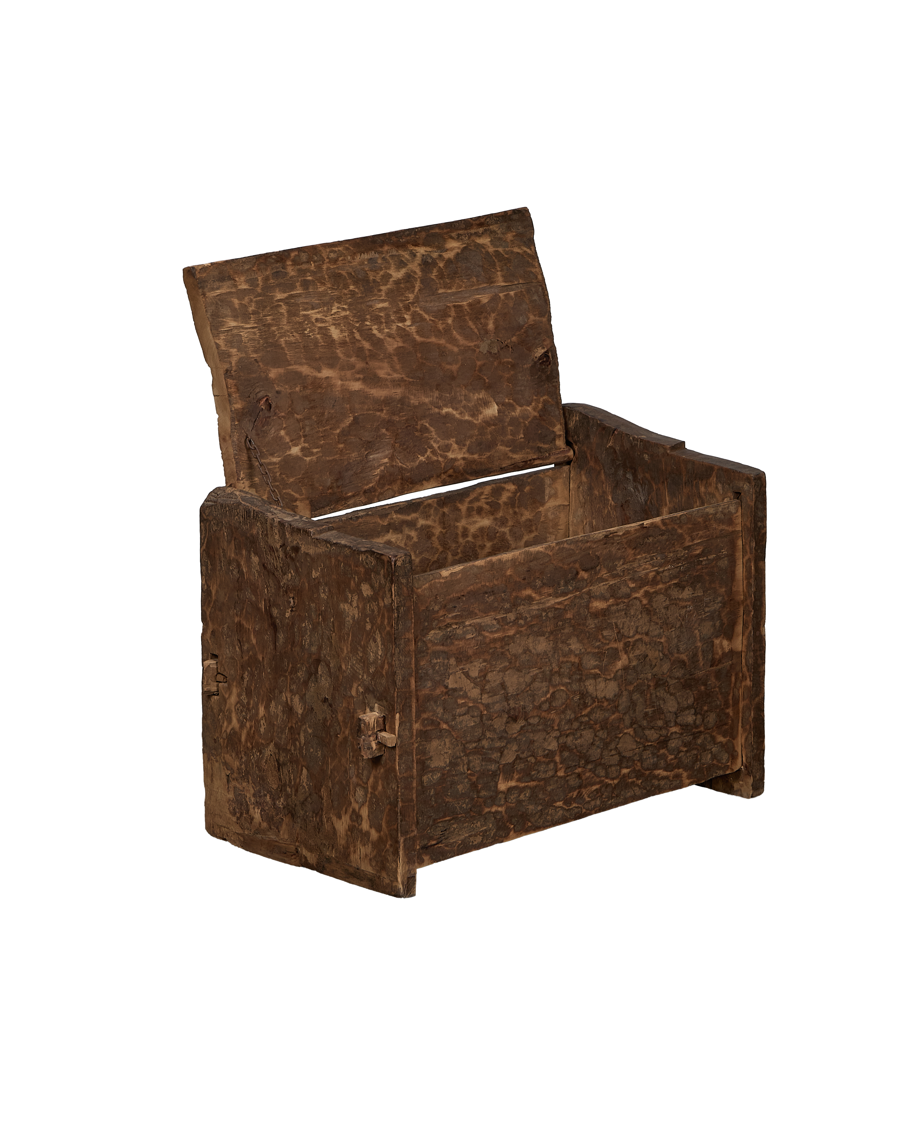 Olive Ateliers - Himachal Chest