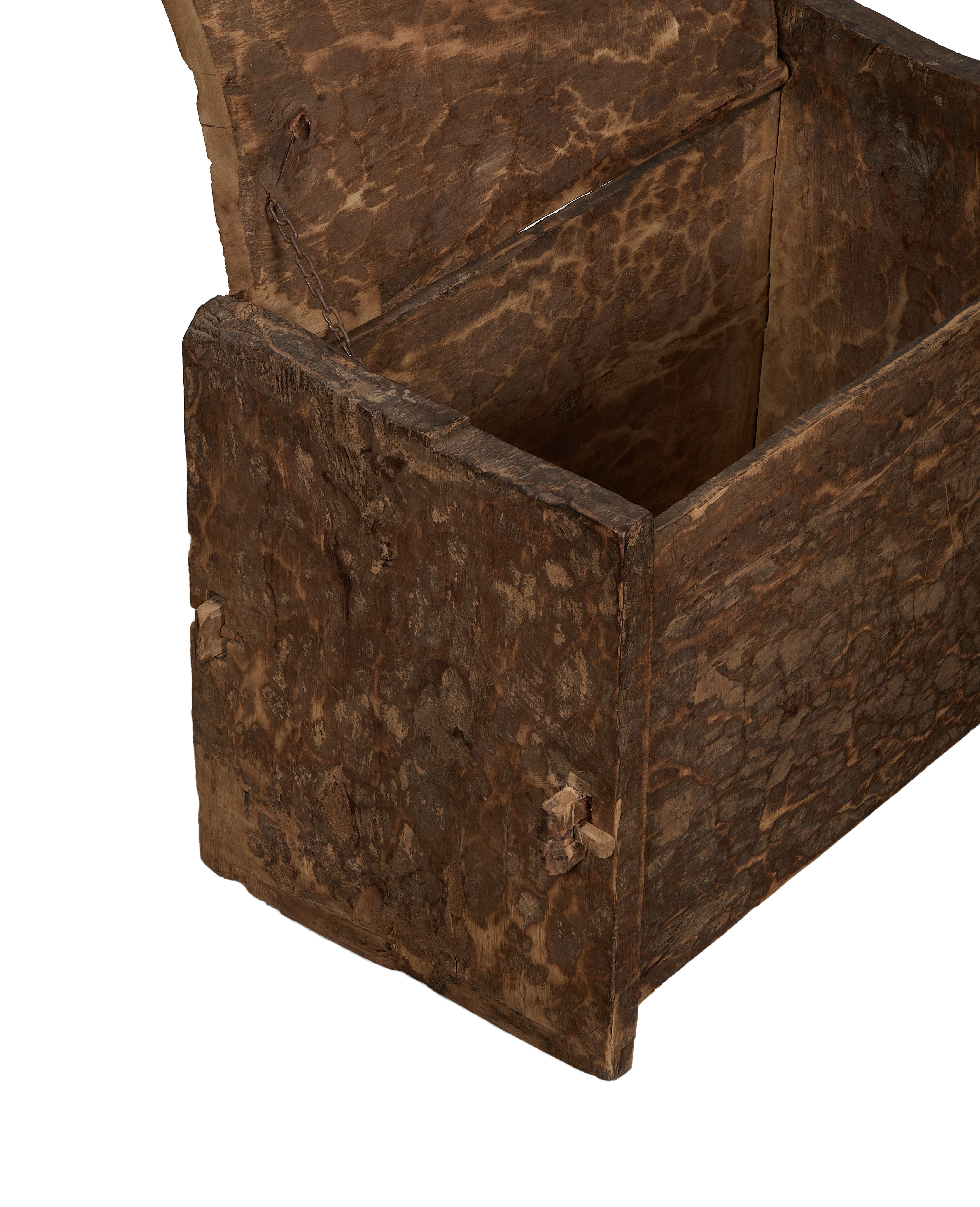 Olive Ateliers - Himachal Chest