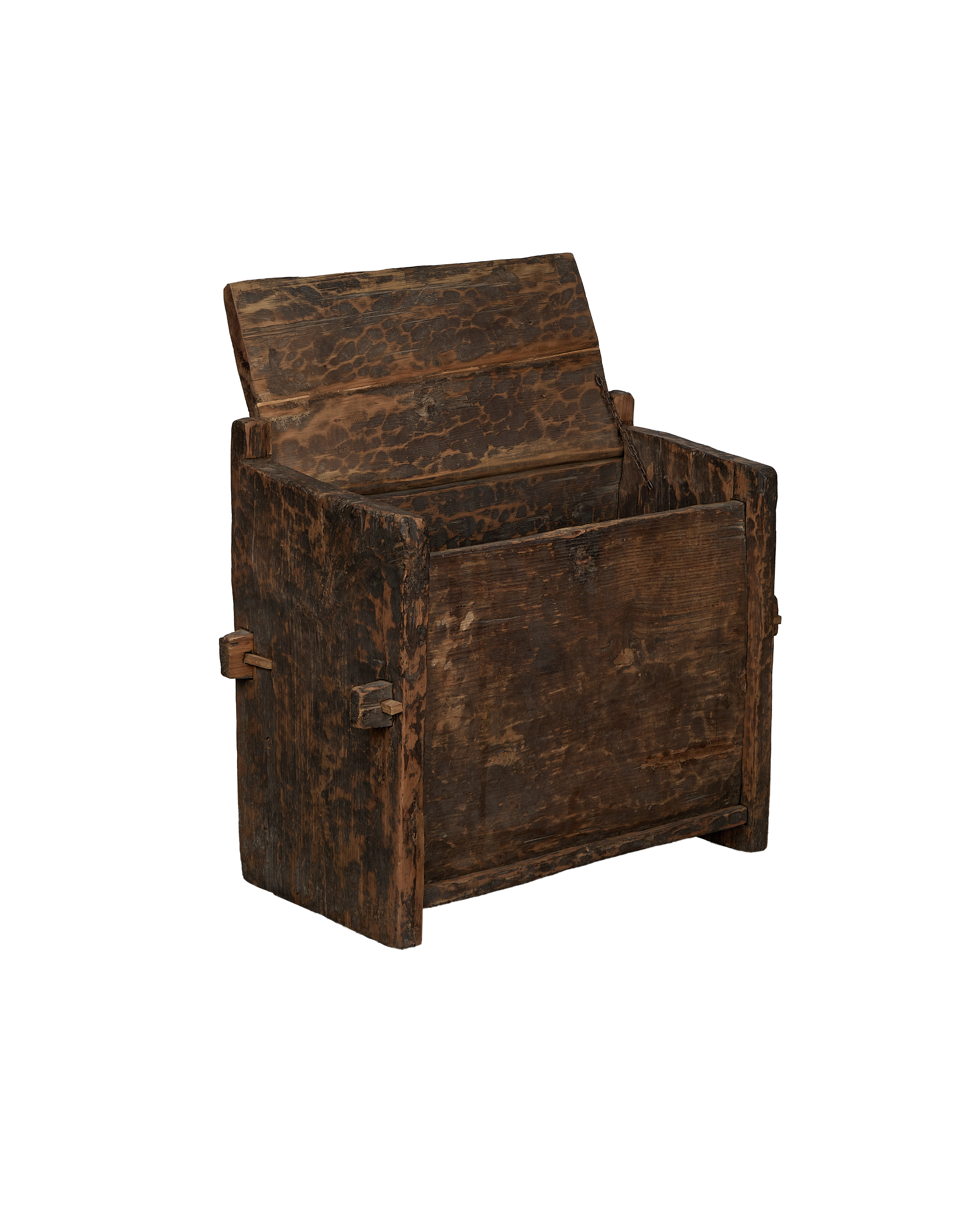 Olive Ateliers - Himachal Chest