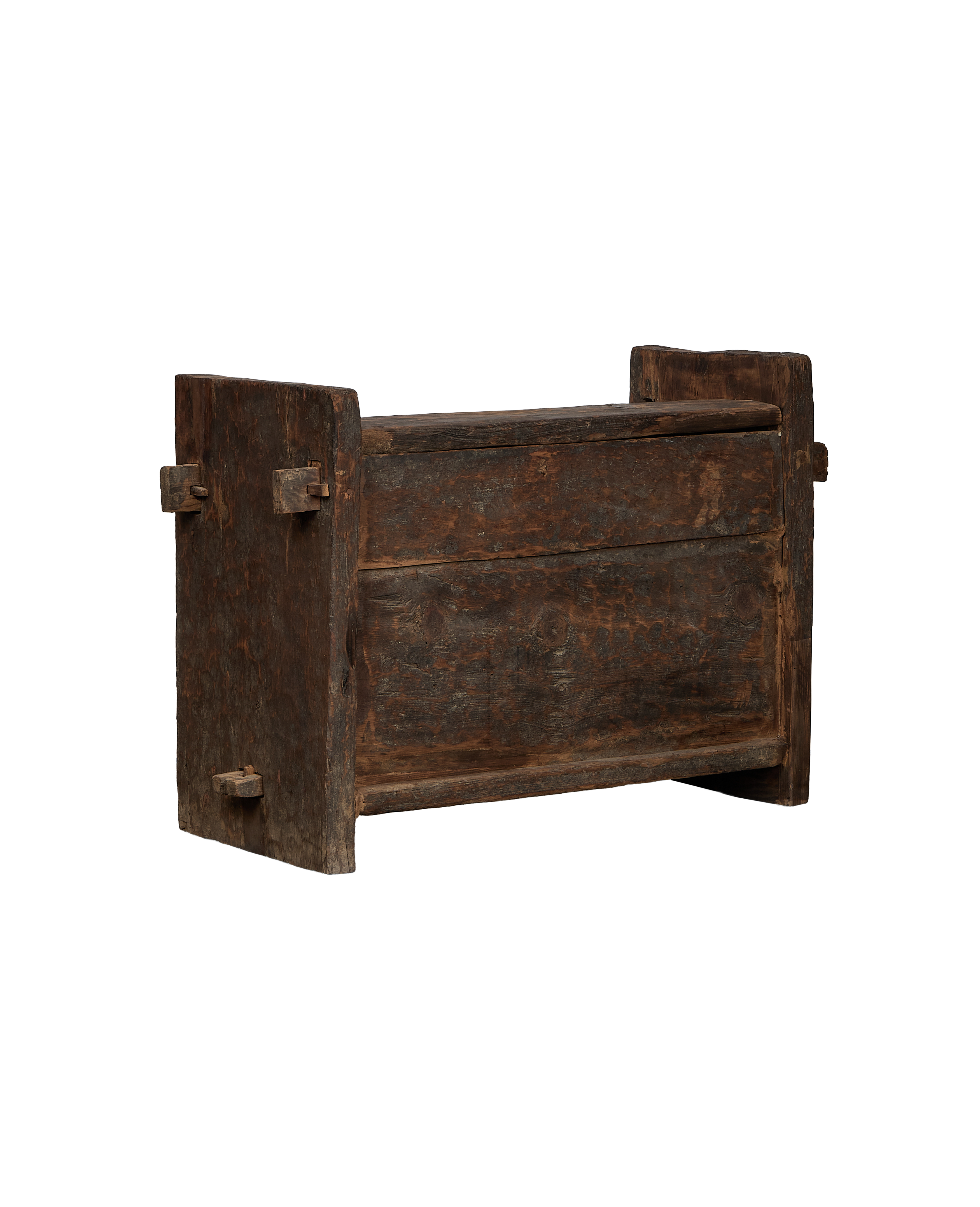 Olive Ateliers - Himachal Chest
