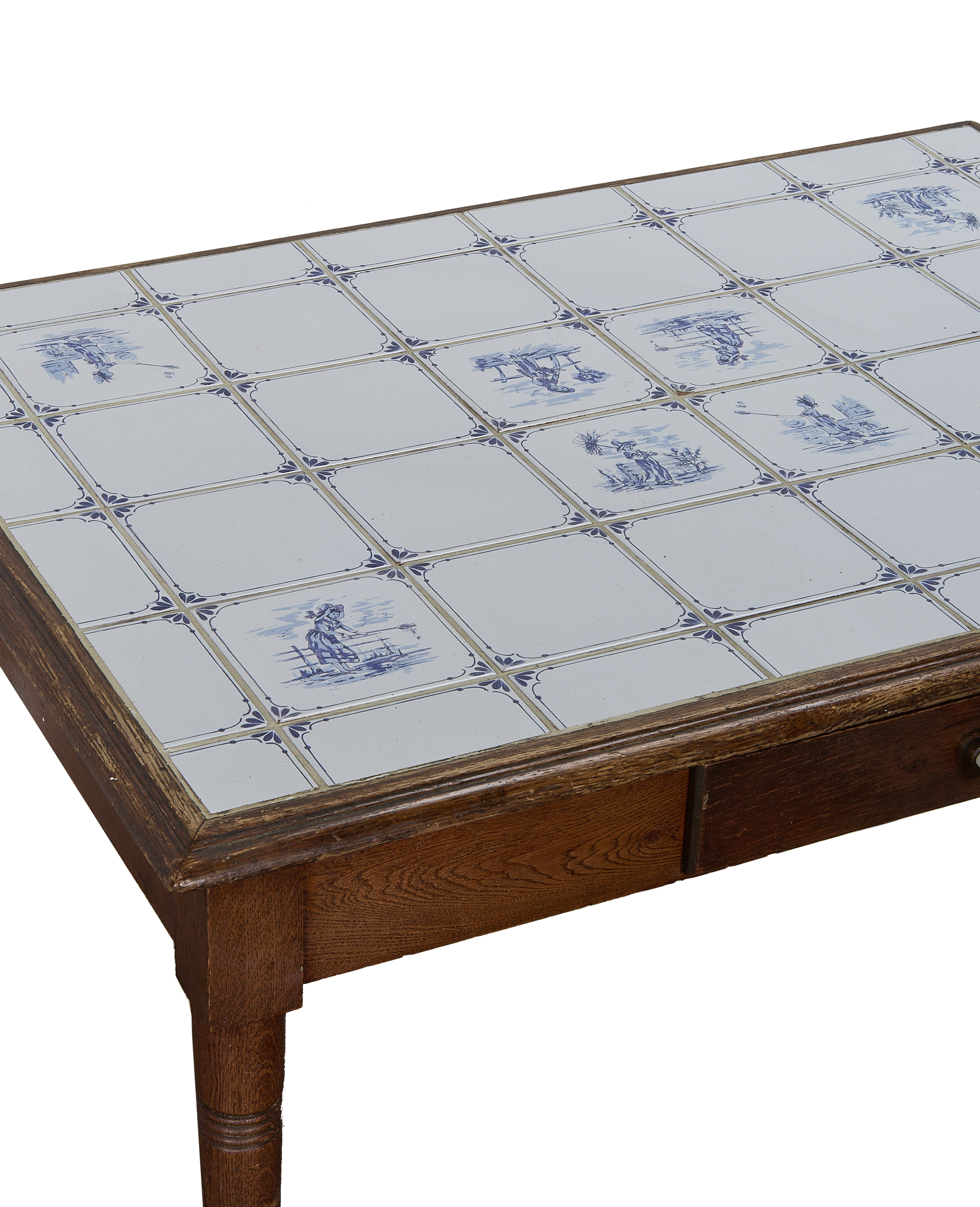 Olive Ateliers - Delft Table