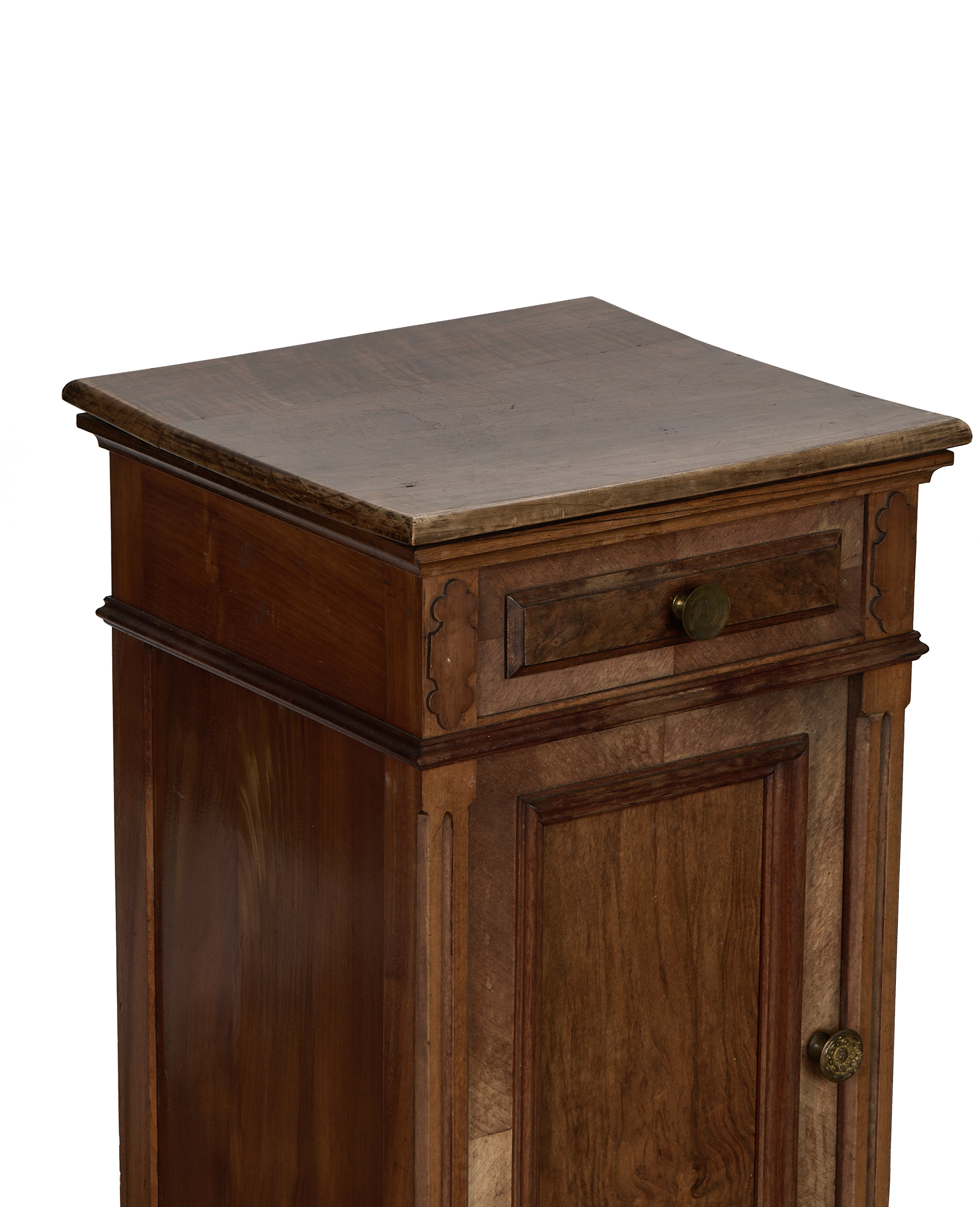 Olive Ateliers - Wood Nightstand