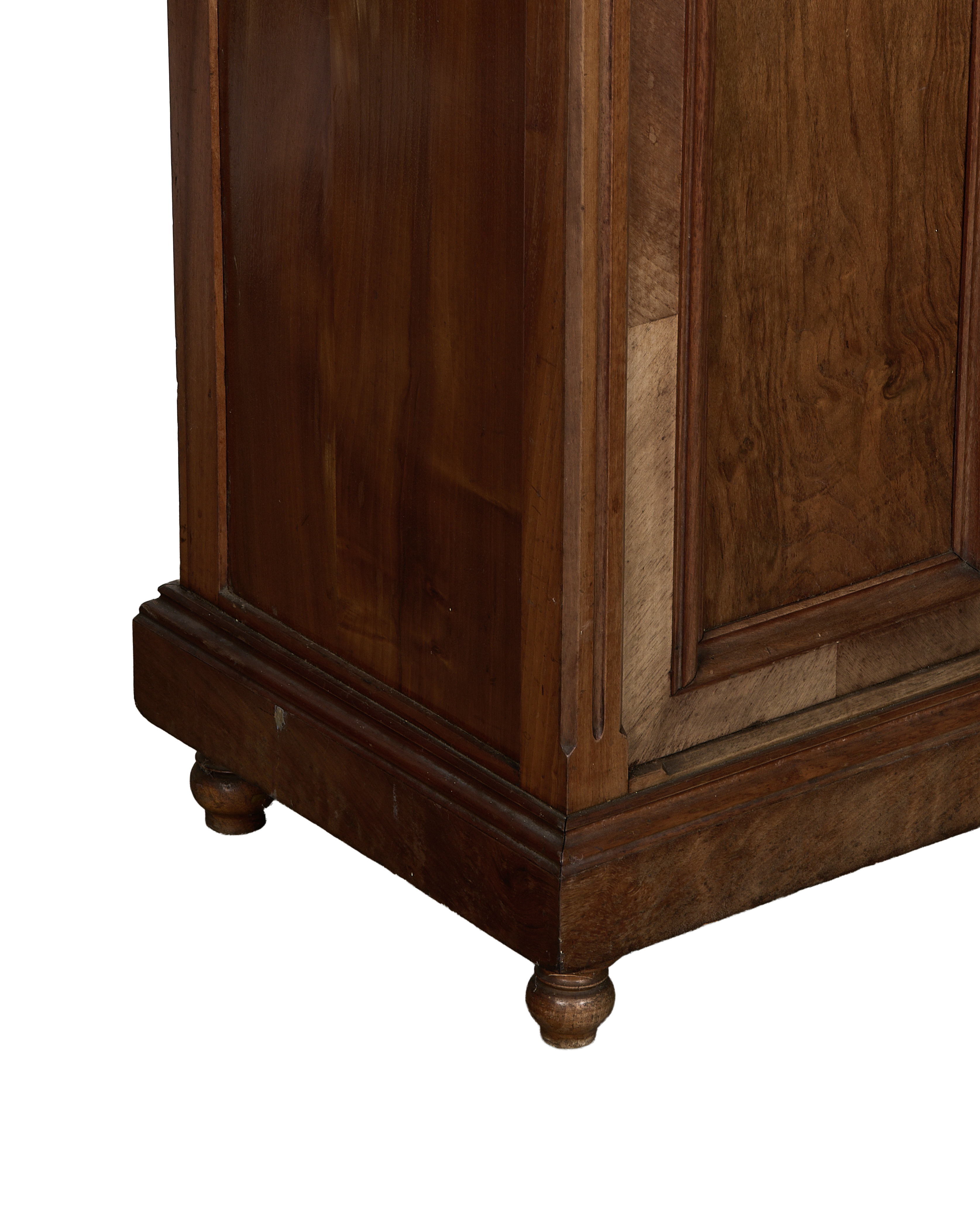 Olive Ateliers - Wood Nightstand