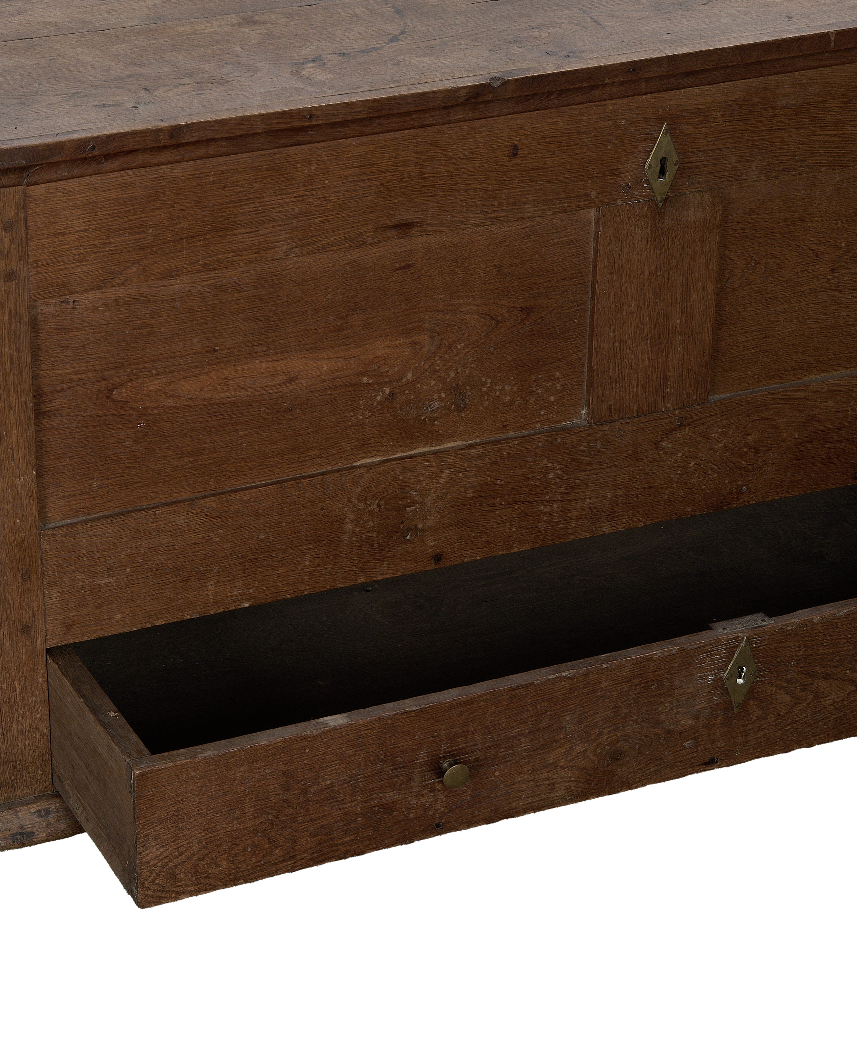 Olive Ateliers - Wood Drawer Chest
