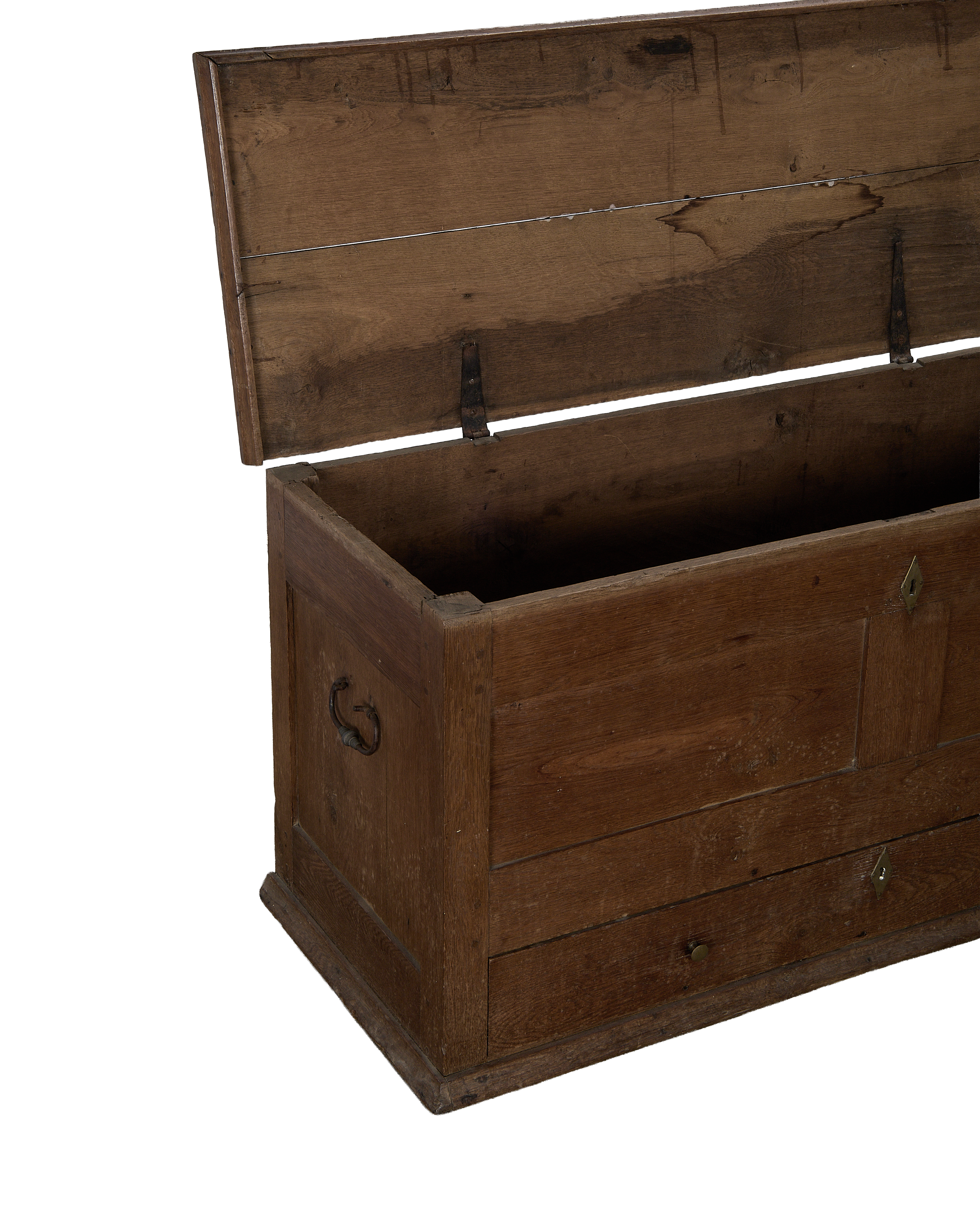 Olive Ateliers - Wood Drawer Chest