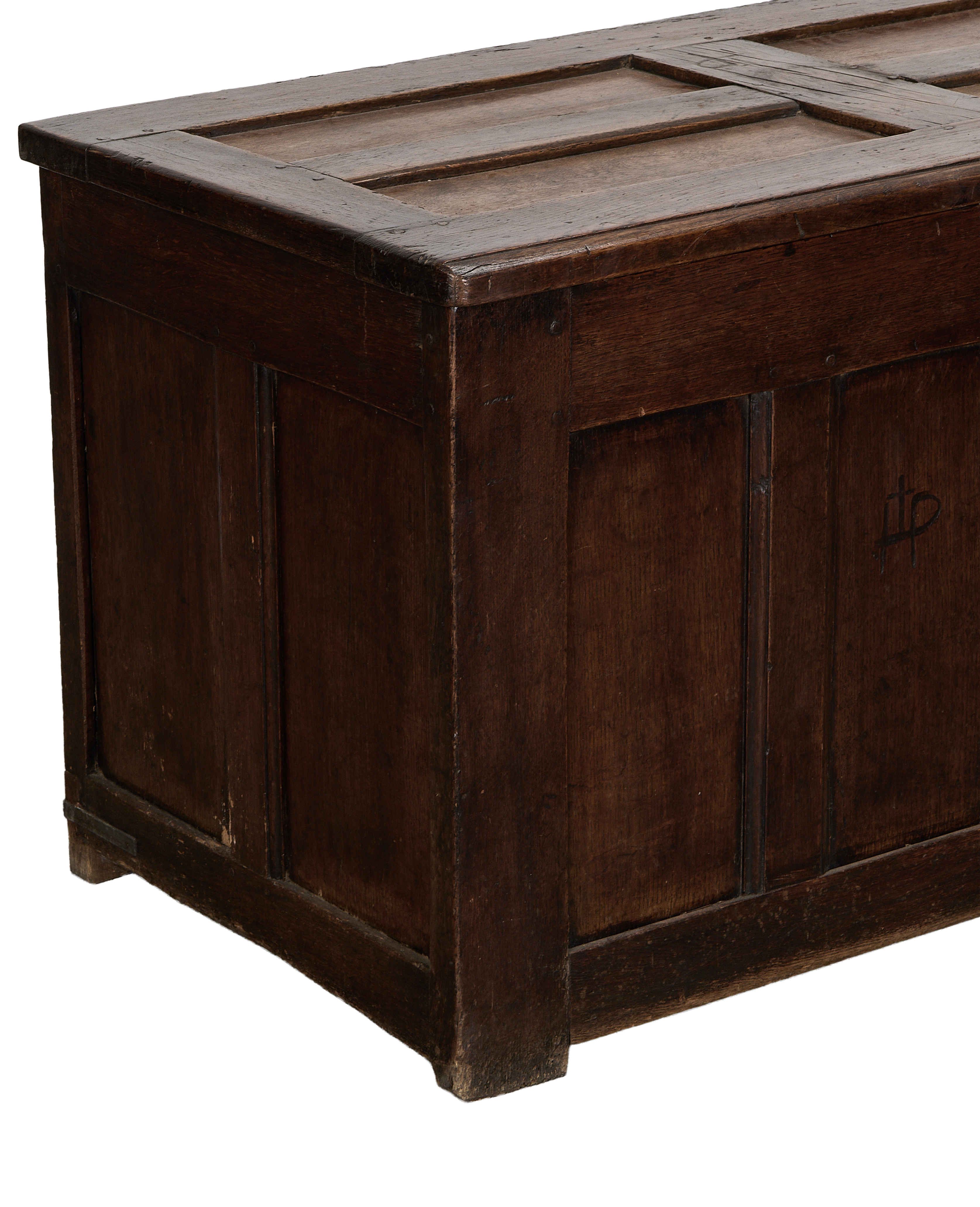 Olive Ateliers - English Wood Trunk