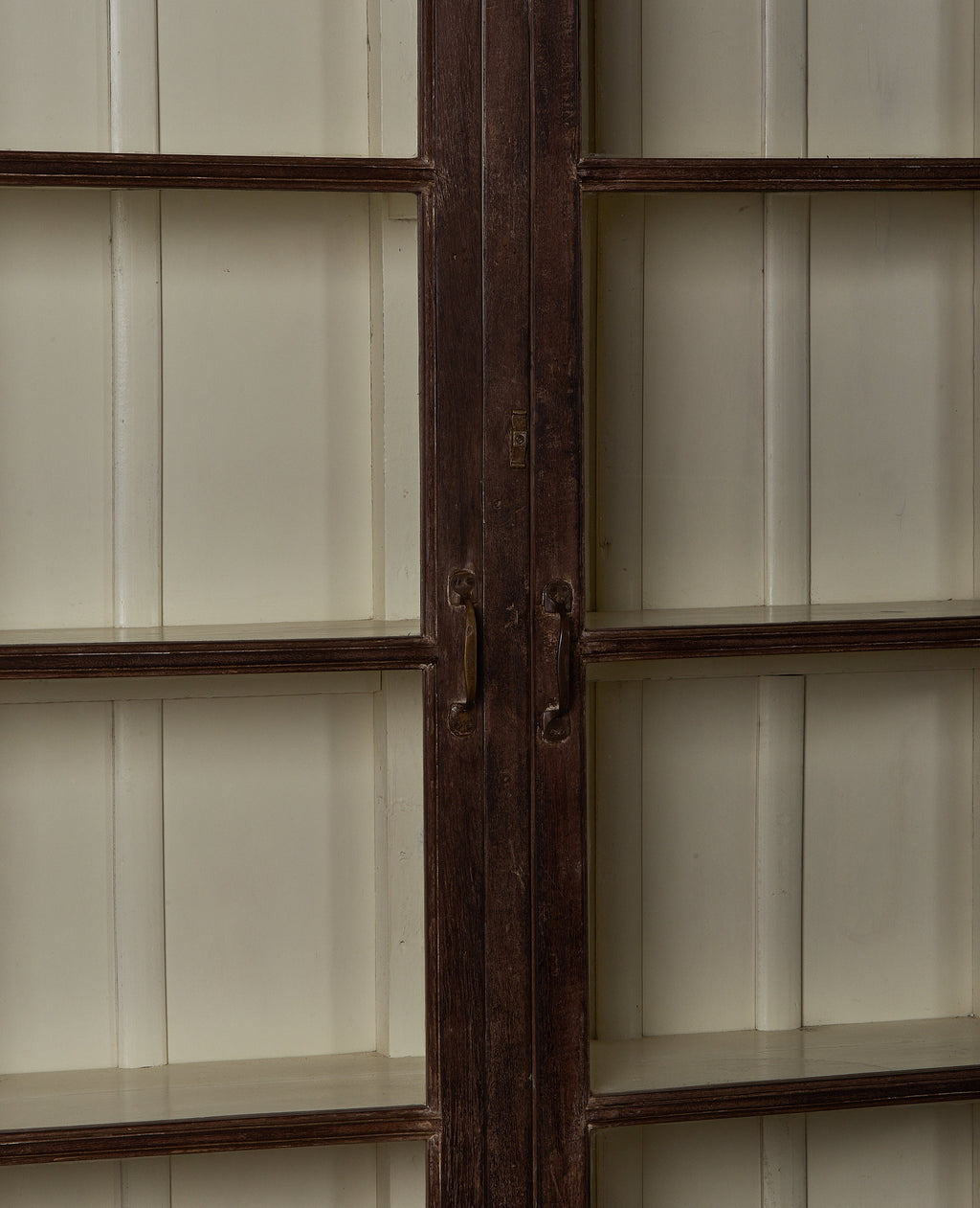 Olive Ateliers - Wood Display Cabinet - Natural