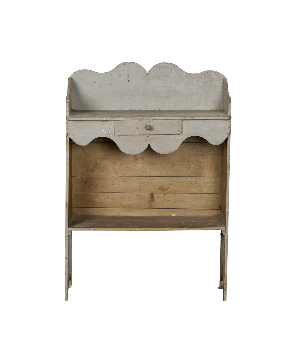 Olive Ateliers - Scalloped Shelving