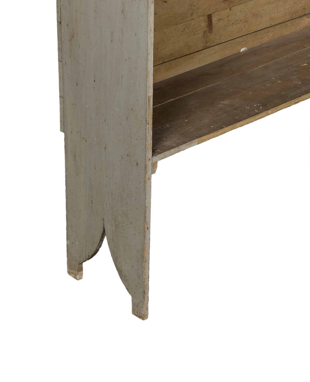 Olive Ateliers - Scalloped Shelving