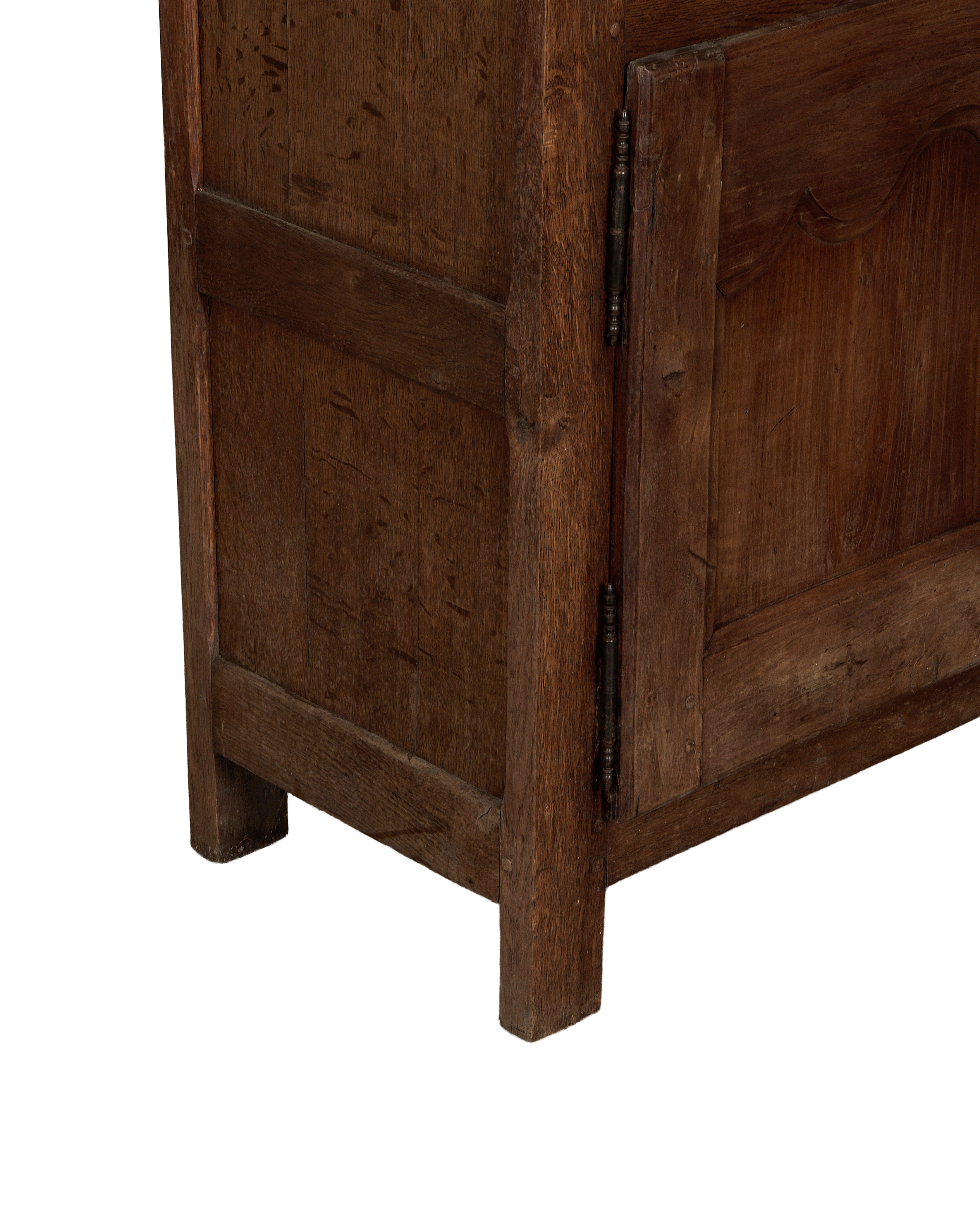 Olive Ateliers - Wood Cabinet
