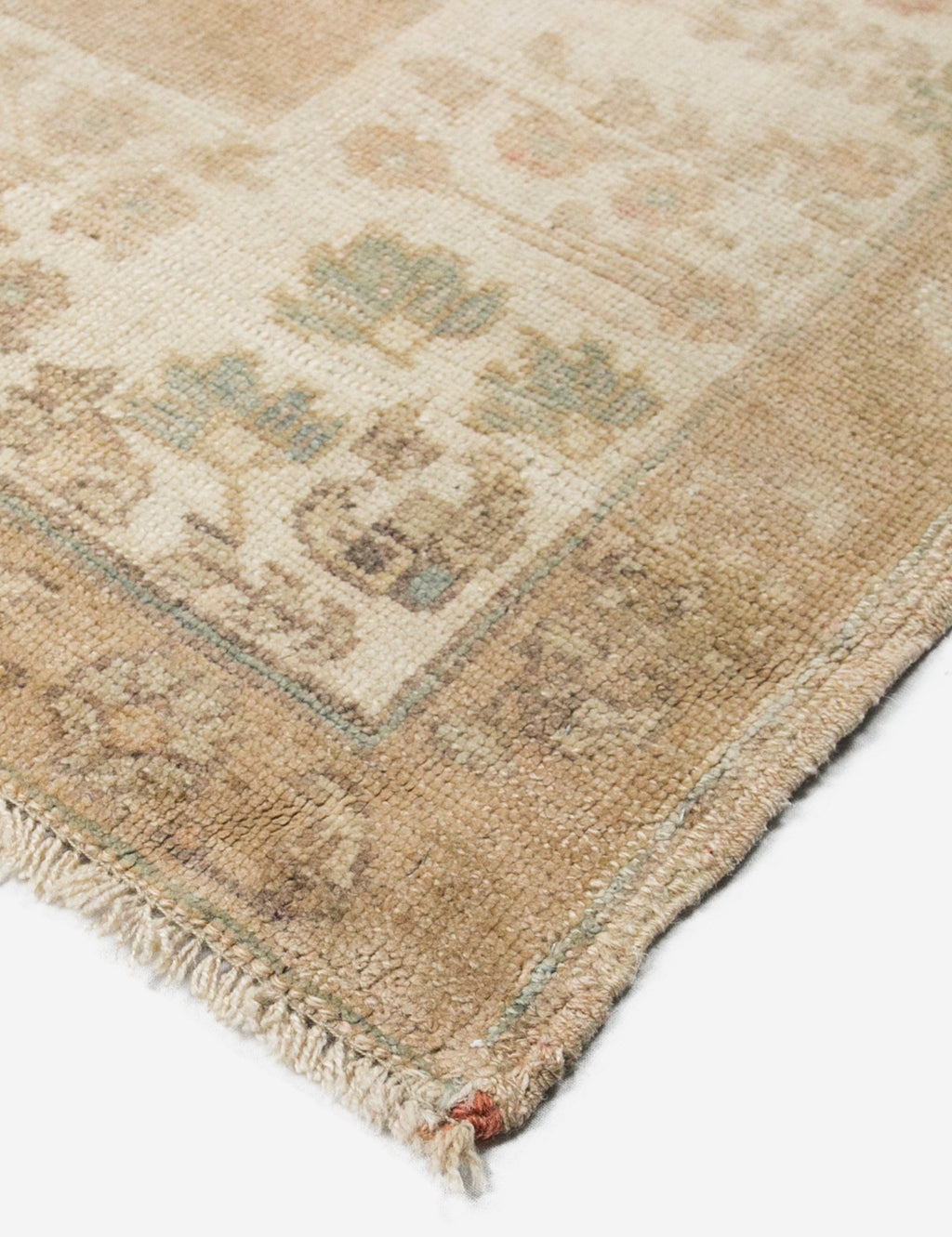 Lulu and Georgia - Vintage Turkish Hand - Knotted Wool Rug No. 371, 5'1" x 7'5"