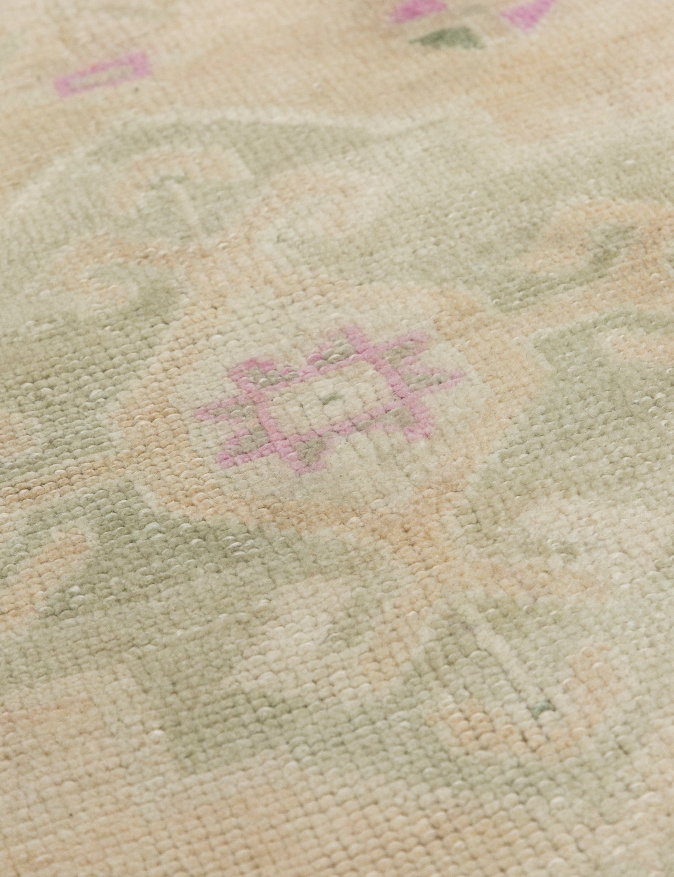 Lulu and Georgia - Vintage Turkish Hand - Knotted Wool Mini Rug No. 296, 1'9" x 3'