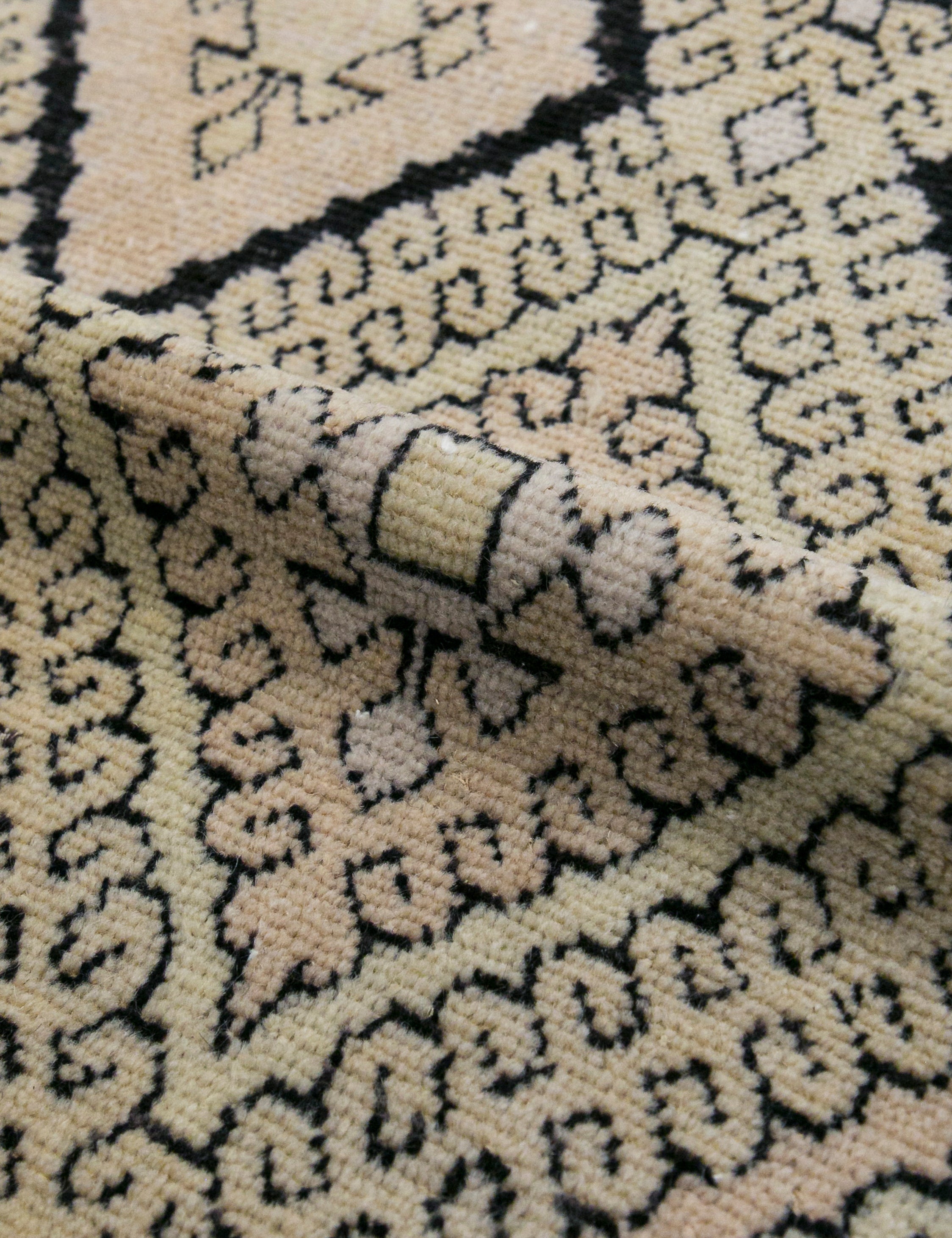 Lulu and Georgia - Vintage Turkish Hand - Knotted Wool Rug No. 456, 4'5" x 6'1"