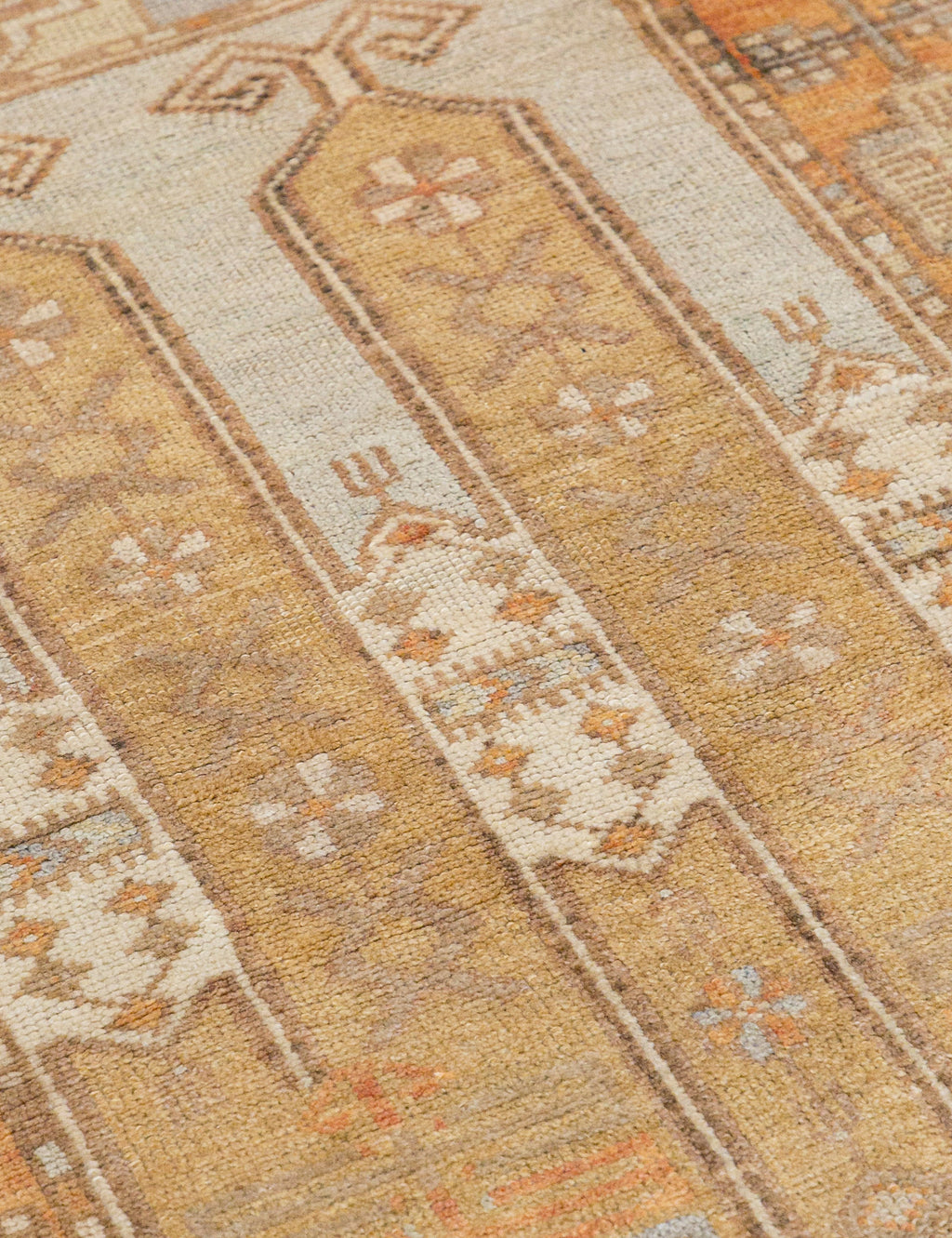 Lulu and Georgia - Vintage Turkish Hand - Knotted Wool Runner Rug No. 241, 2'11" x 5'10"