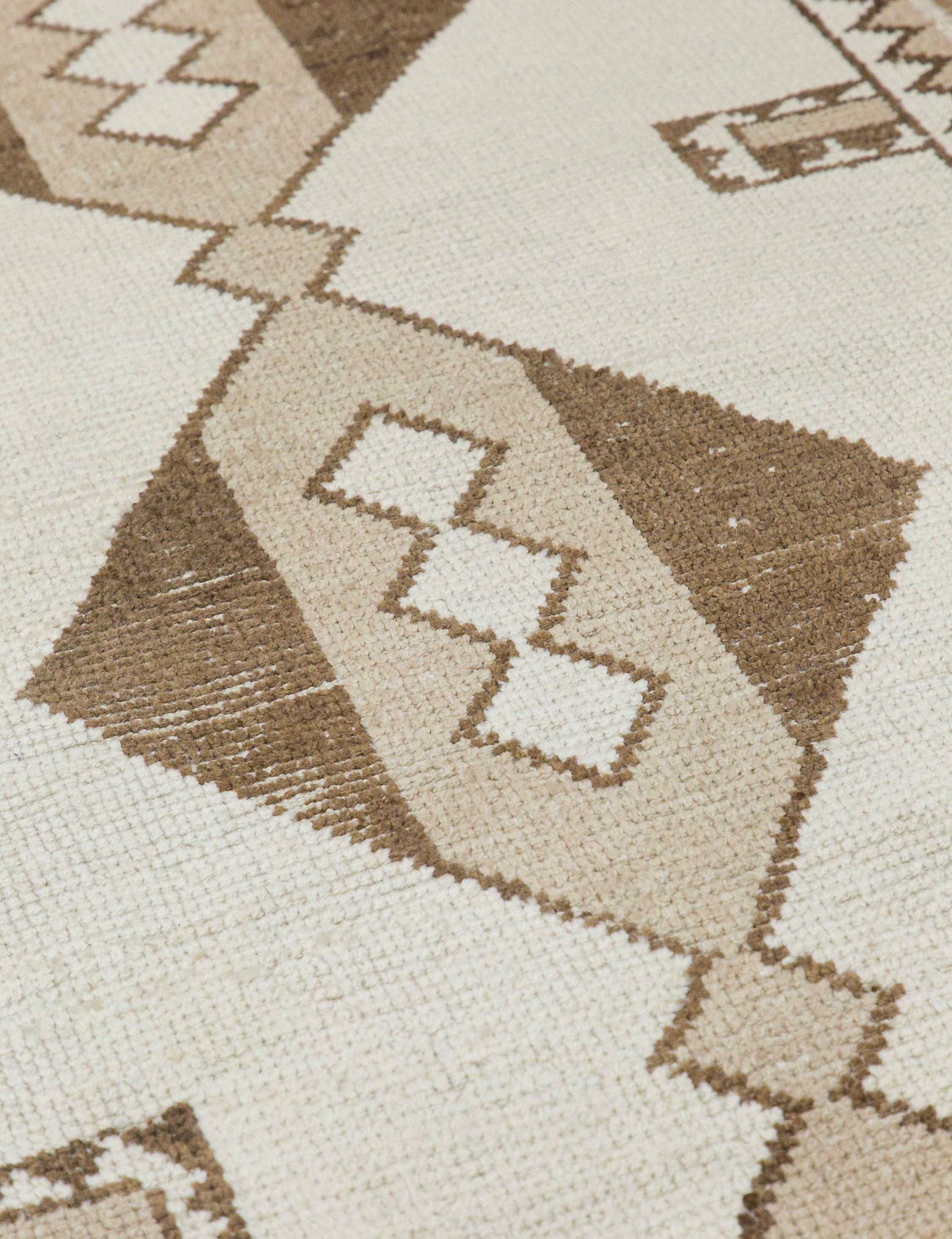 Lulu and Georgia - Vintage Turkish Hand - Knotted Wool Runner Rug No. 245, 3'3" x 10'4"