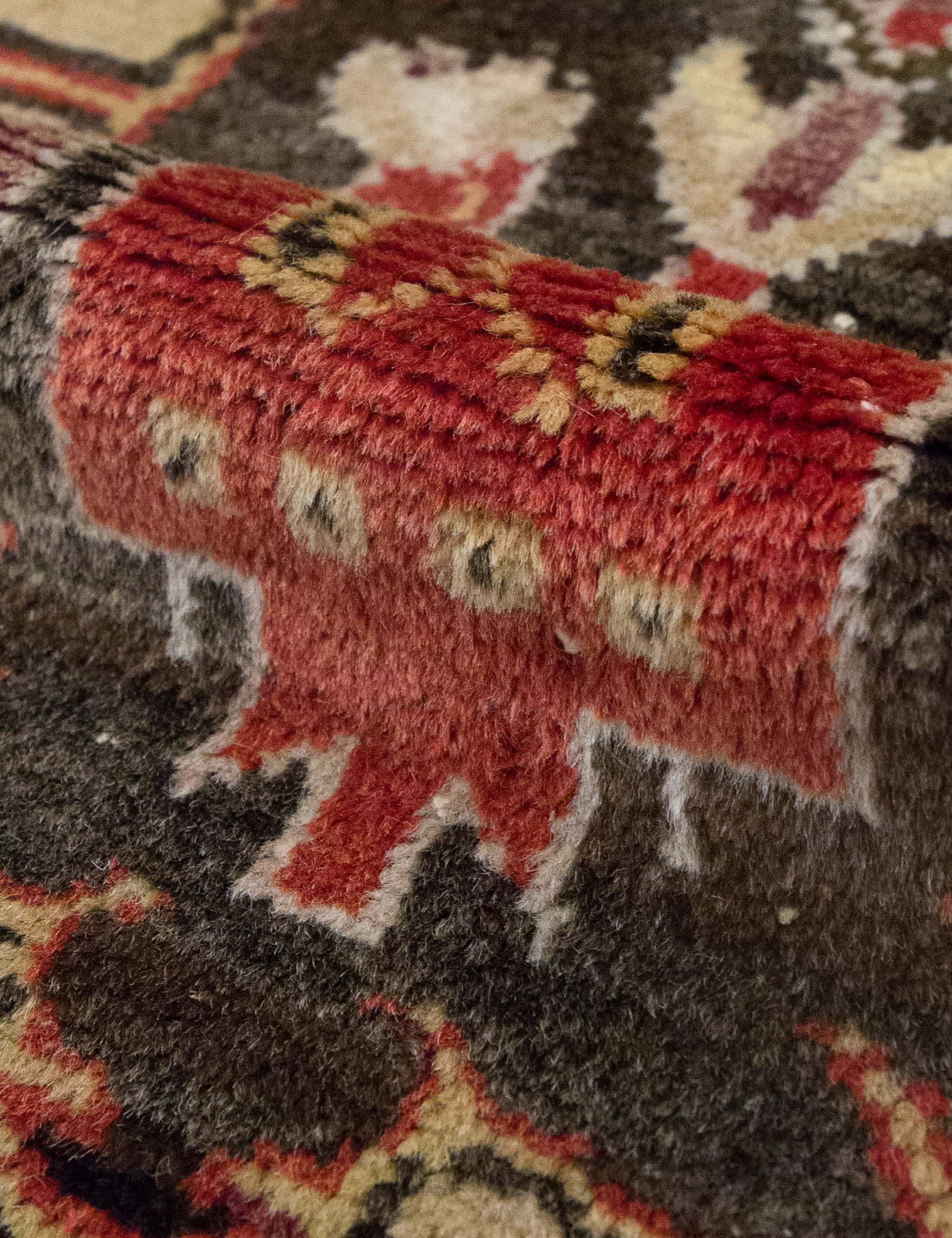 Lulu and Georgia - Vintage Turkish Hand - Knotted Wool Rug No. 590, 2'5" x 4'4"