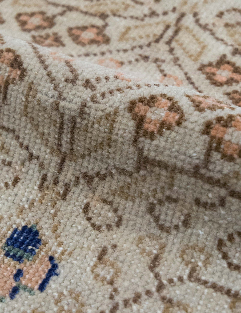 Lulu and Georgia - Vintage Turkish Hand - Knotted Wool Rug No. 592, 4'6" x 6'9"