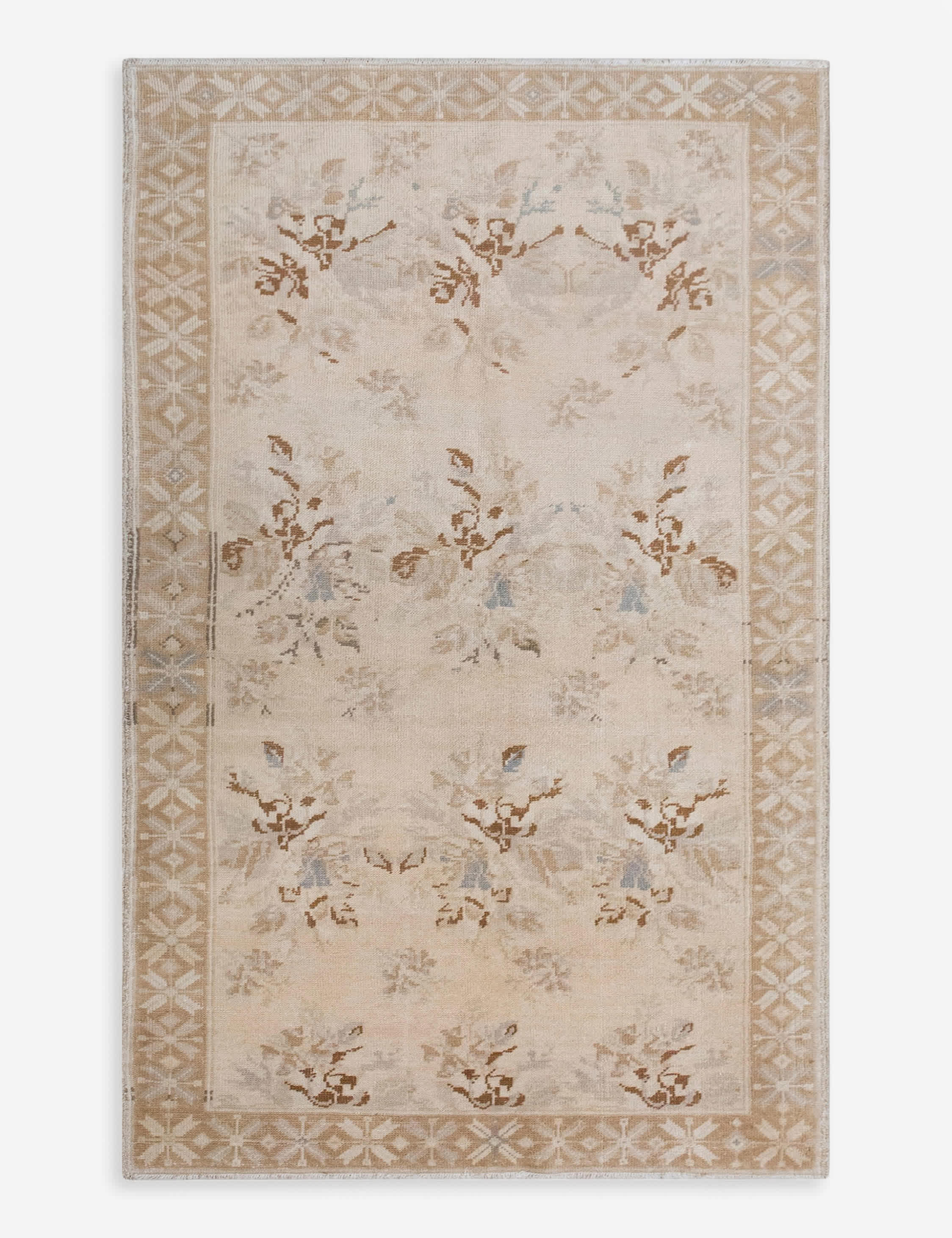 Lulu and Georgia - Vintage Turkish Hand - Knotted Wool Rug No. 593, 4'4" x 7'11"