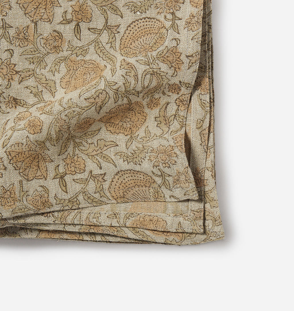Amber Interiors - Hibiscus Tablecloth