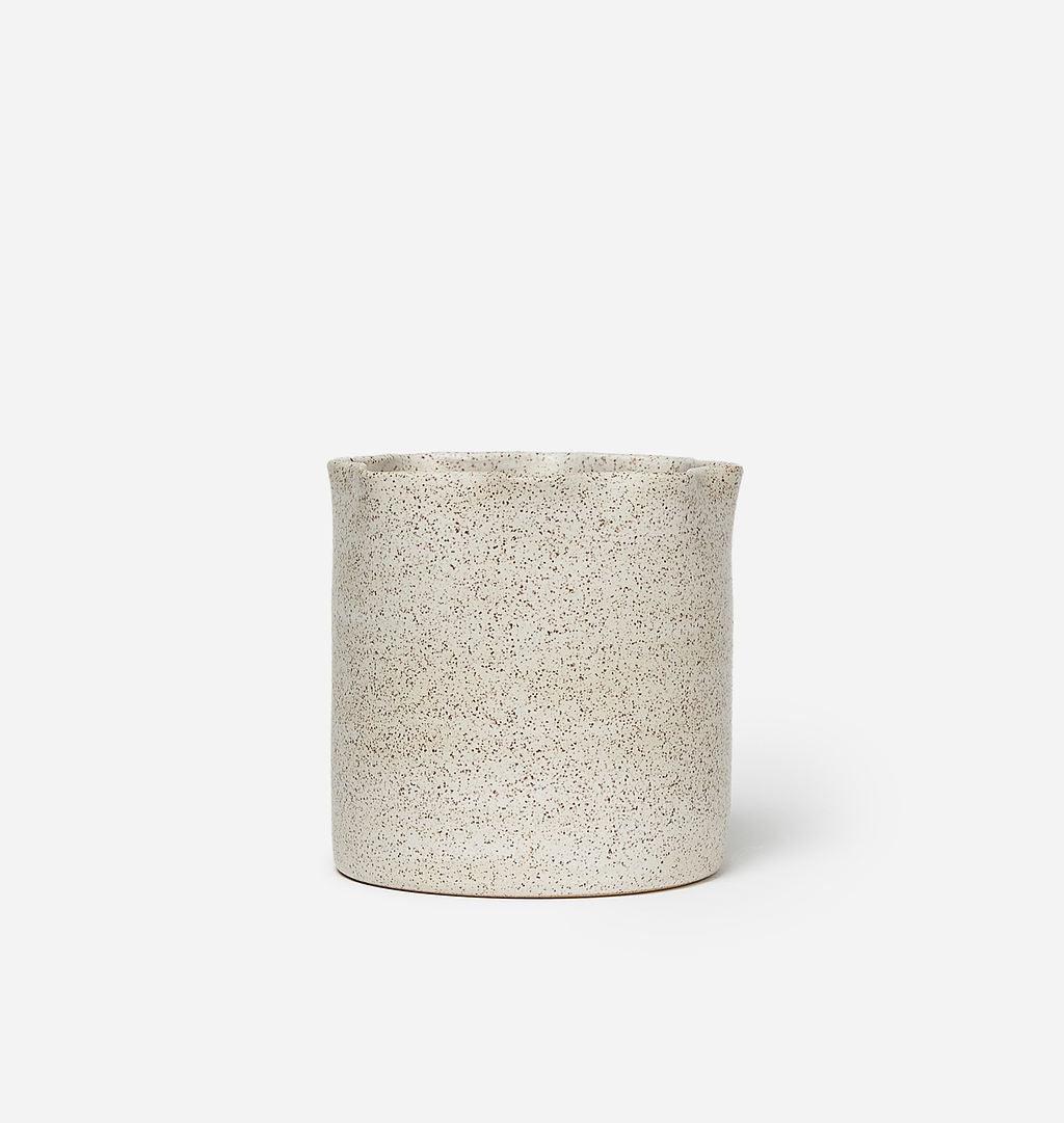 Amber Interiors - Scalloped Crock