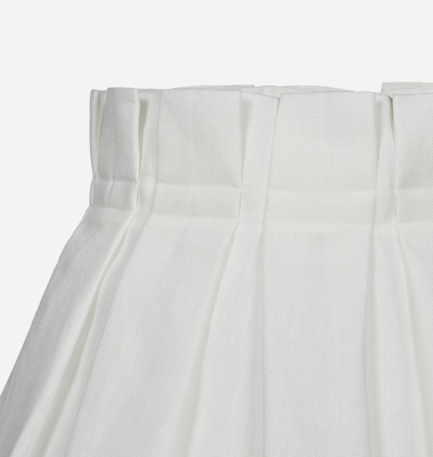 Amber Interiors - White Linen Table Lamp Shade