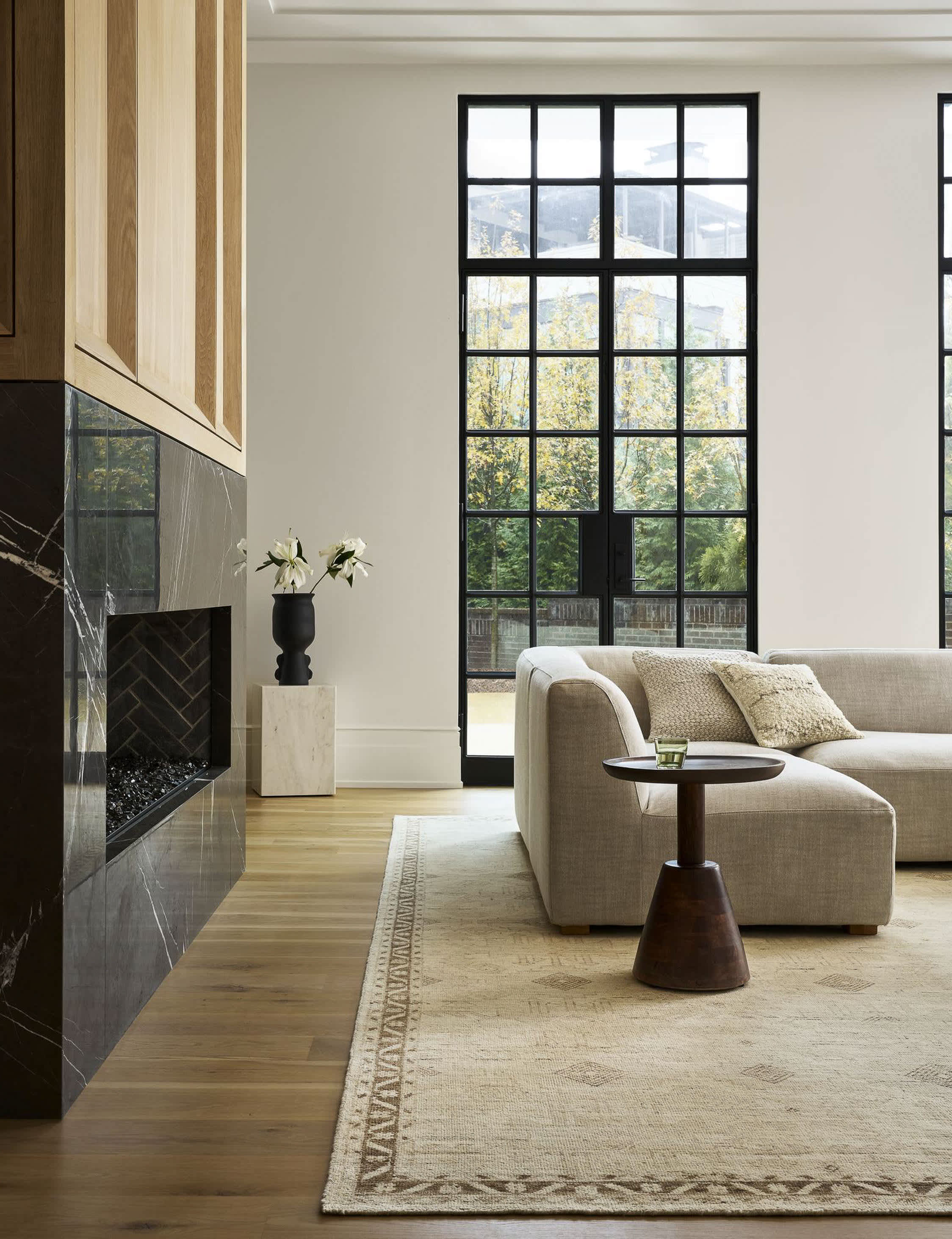 Lulu and Georgia - Resi Hand - Knotted Wool Rug