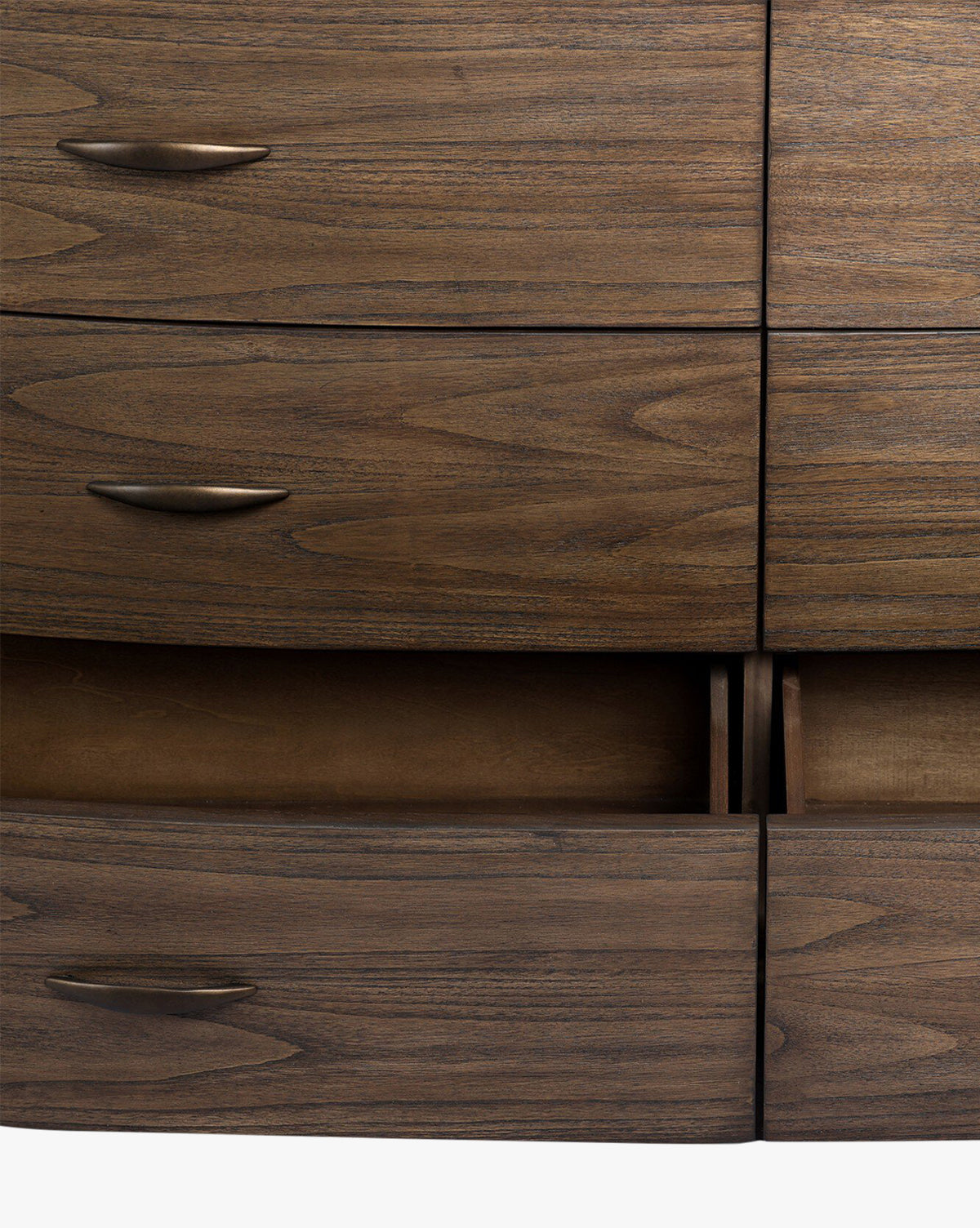 McGee & Co - Andreas Dresser