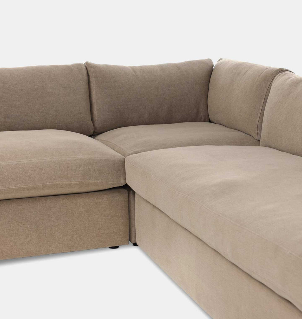 Amber Interiors - Aurelia 3 Piece Sectional Sofa
