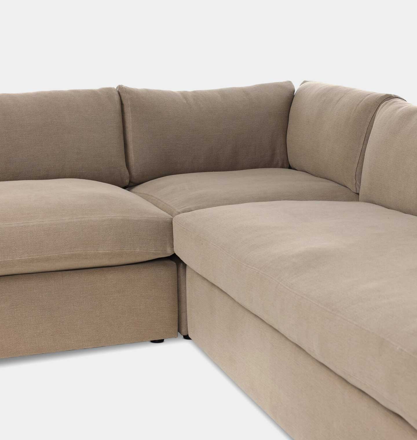 Amber Interiors - Aurelia 3 Piece Sectional Sofa