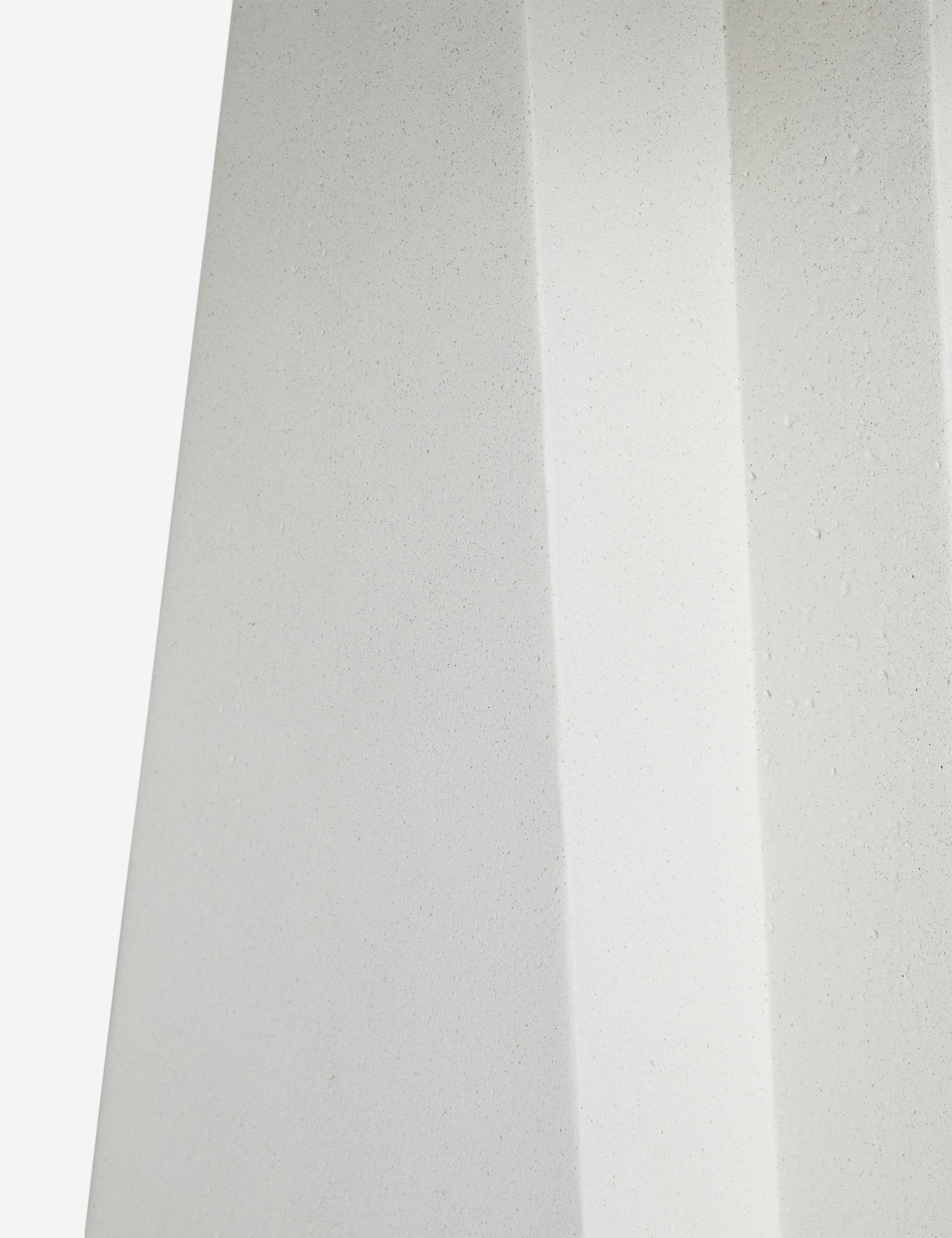 Lulu and Georgia - Avila Indoor / Outdoor Round Dining Table