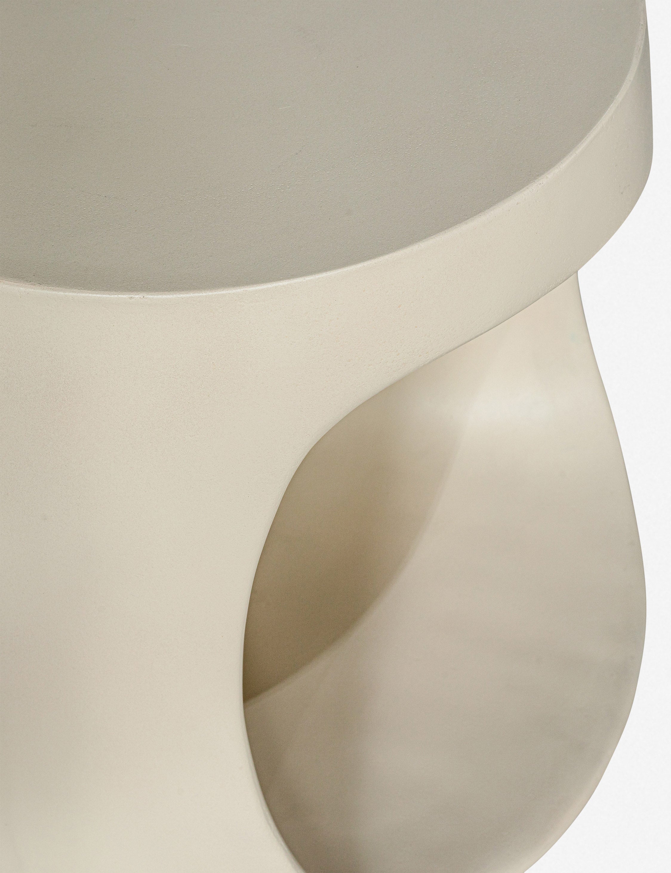Lulu and Georgia - Sowa Indoor / Outdoor Side Table