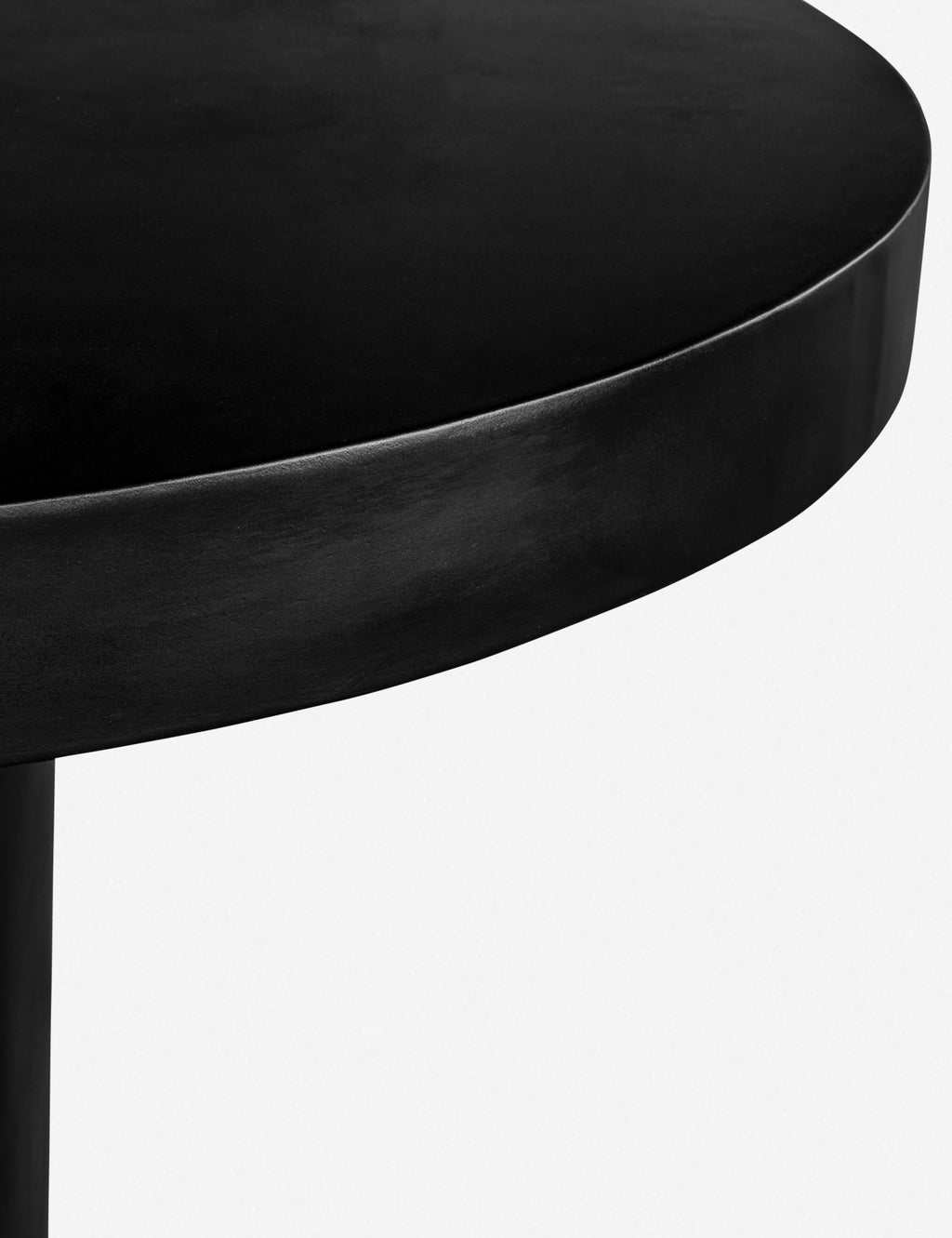 Lulu and Georgia - Niel Indoor / Outdoor Round Dining Table