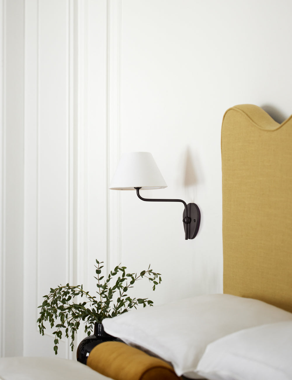 Lulu and Georgia - Magdalene Single Sconce