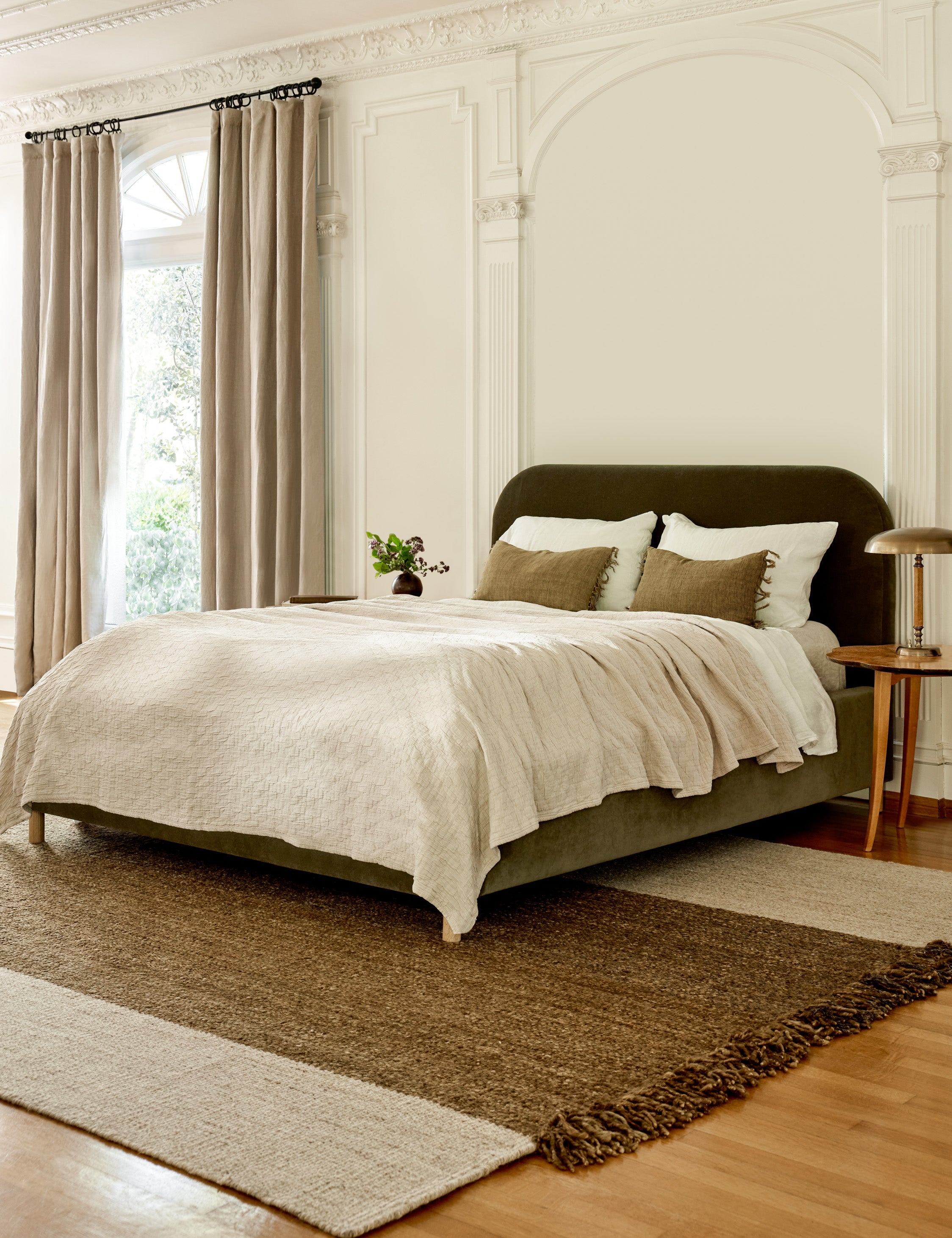 Lulu and Georgia - Solene Platform Bed
