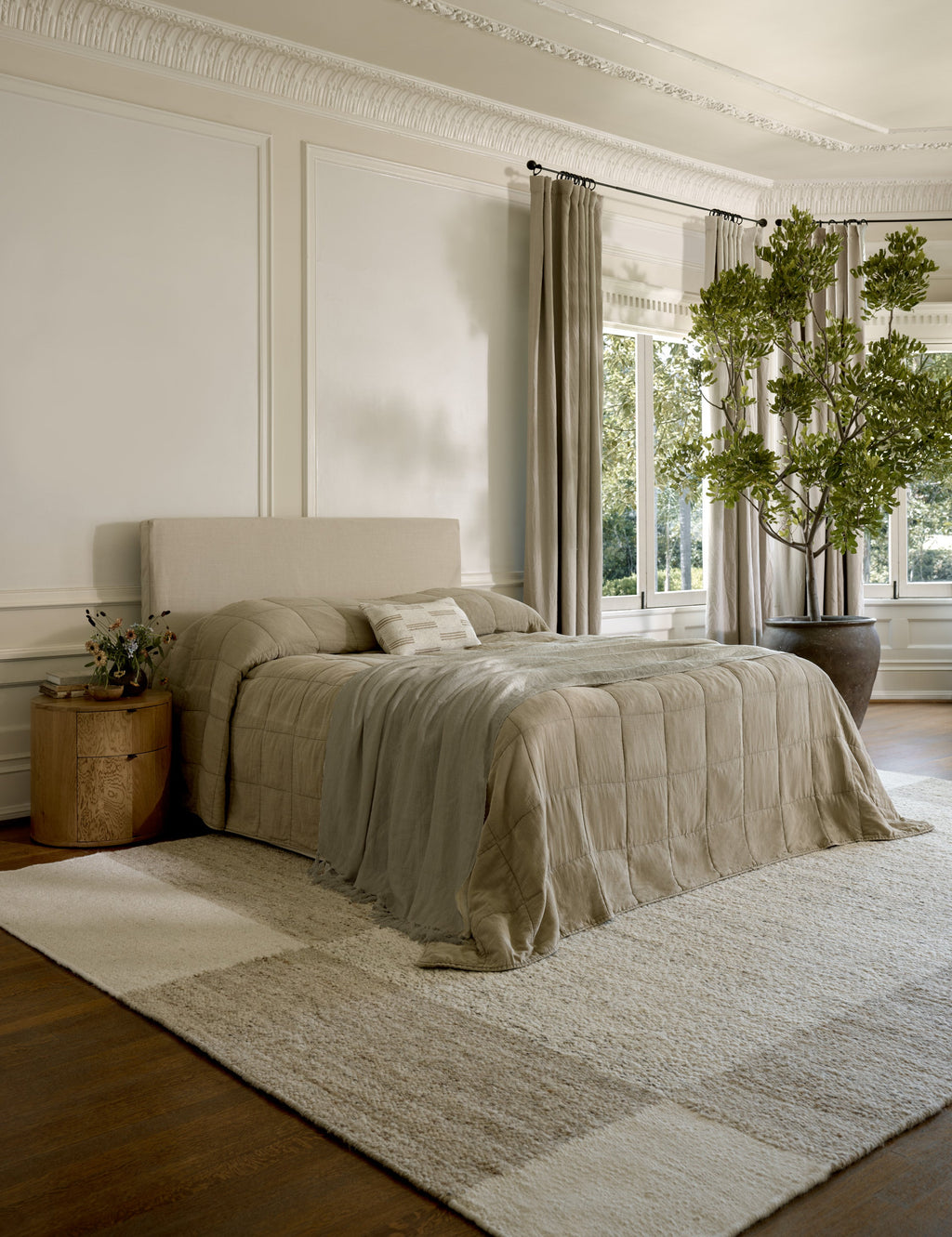 Lulu and Georgia - Maura Slipcover Bed