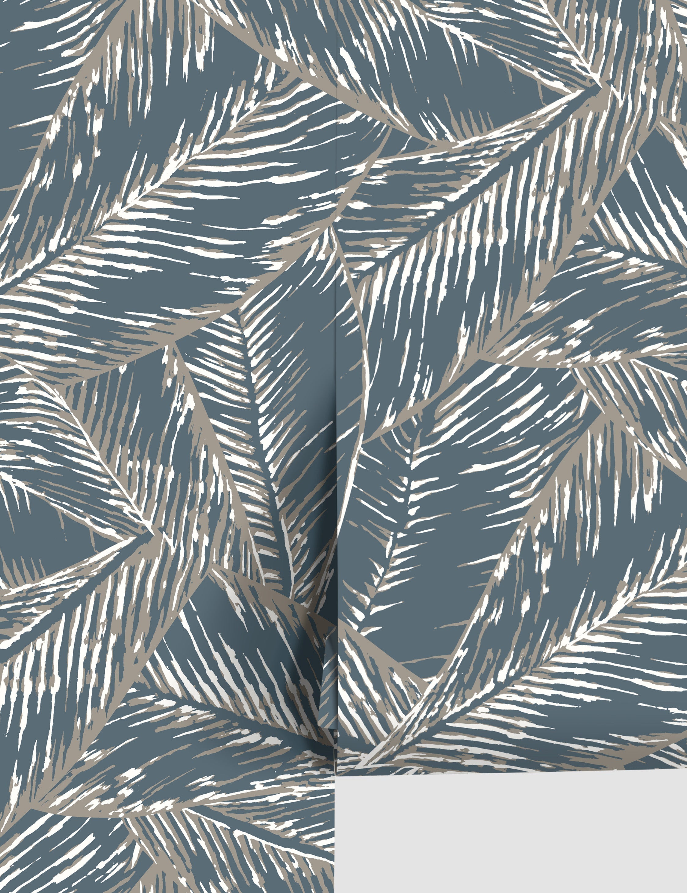 Lulu and Georgia - Best Fronds Wallpaper