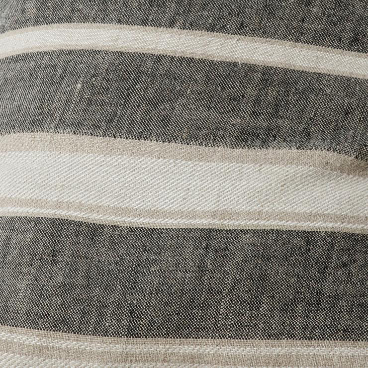 Lulu and Georgia - Mira Bed Cover by Cultiver