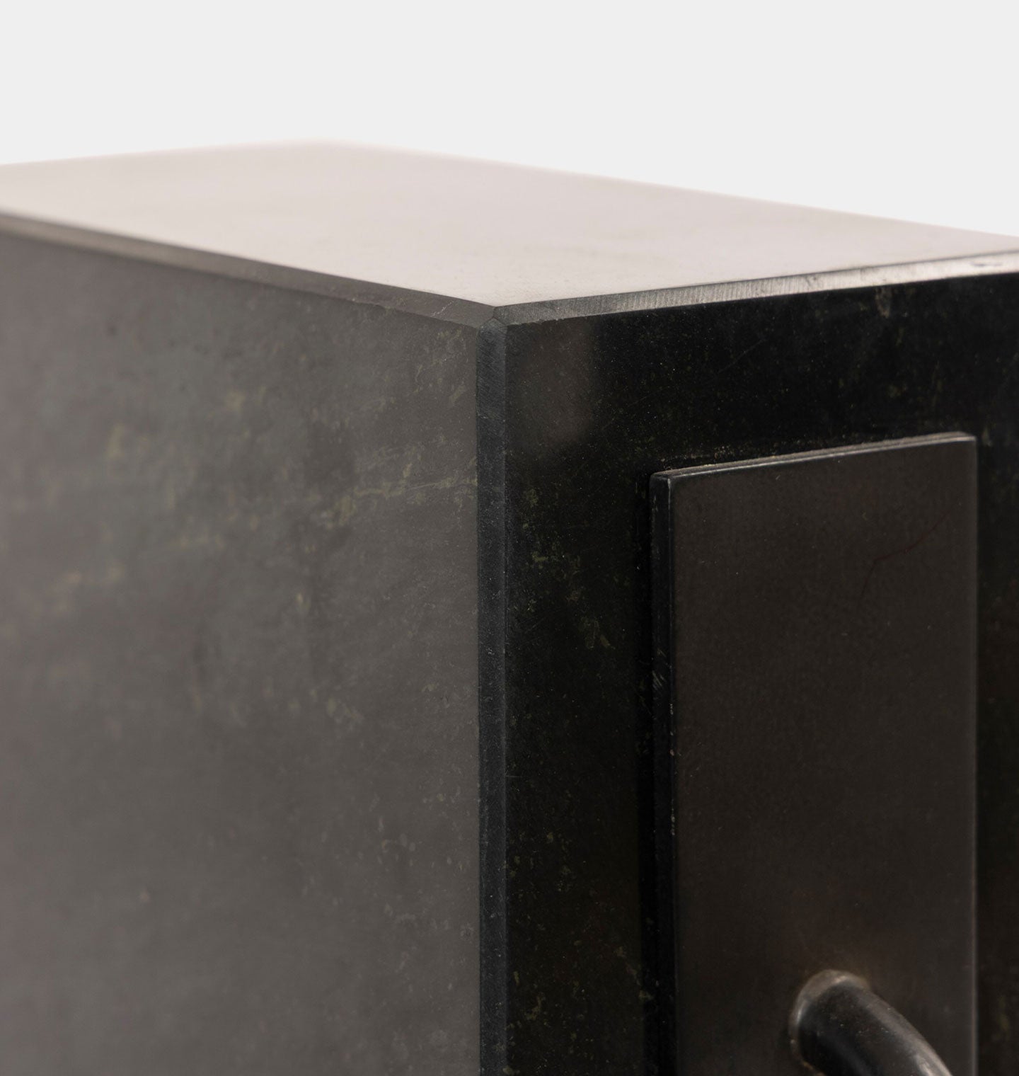 Amber Interiors - Calla Bookshelf Lamp