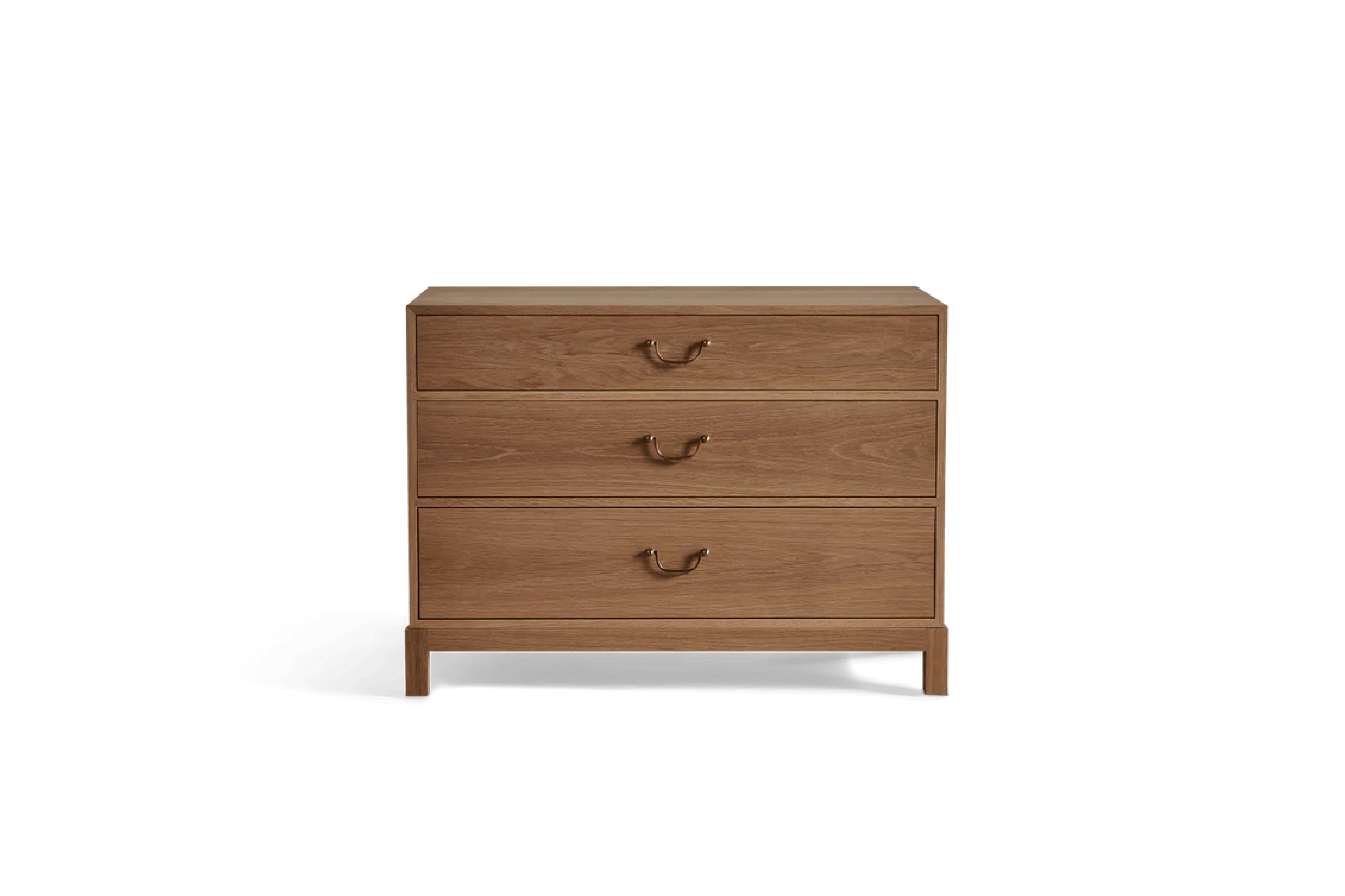 Nicky Kehoe - Campaign Chest, 36"