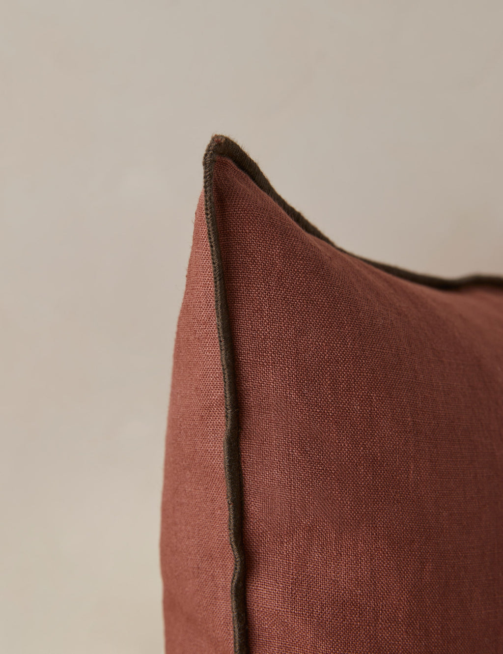 Lulu and Georgia - Carys Contrast Linen Pillow