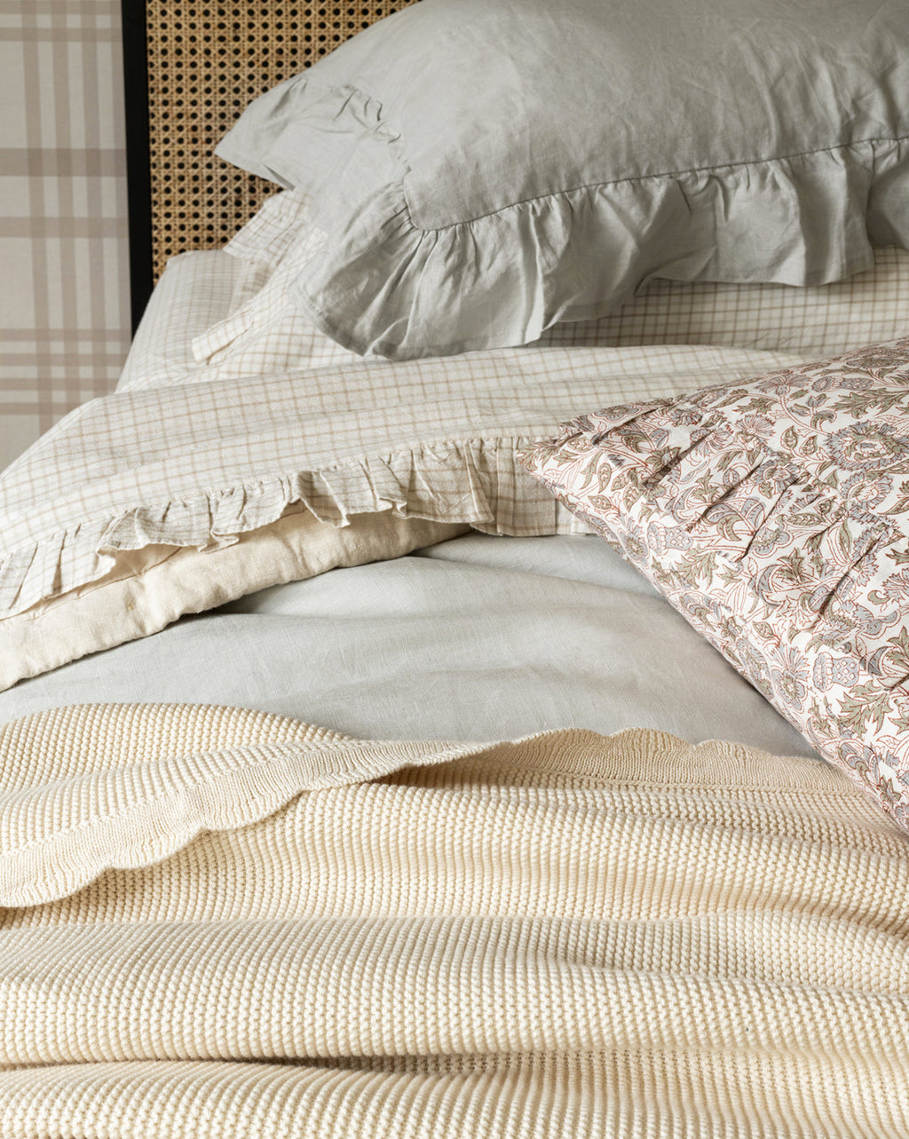 McGee & Co - Pinnacle Knit Kids Blanket